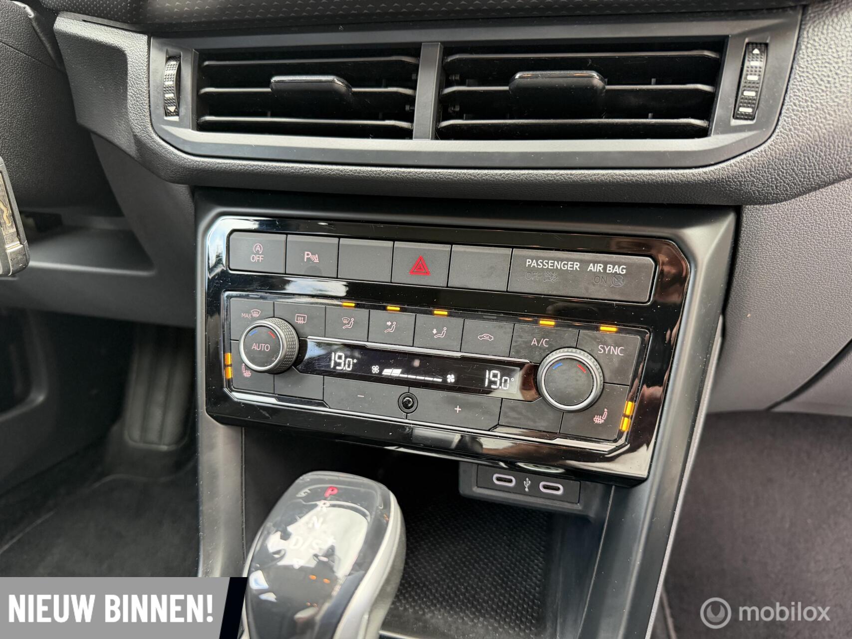 Foto van Volkswagen T-cross