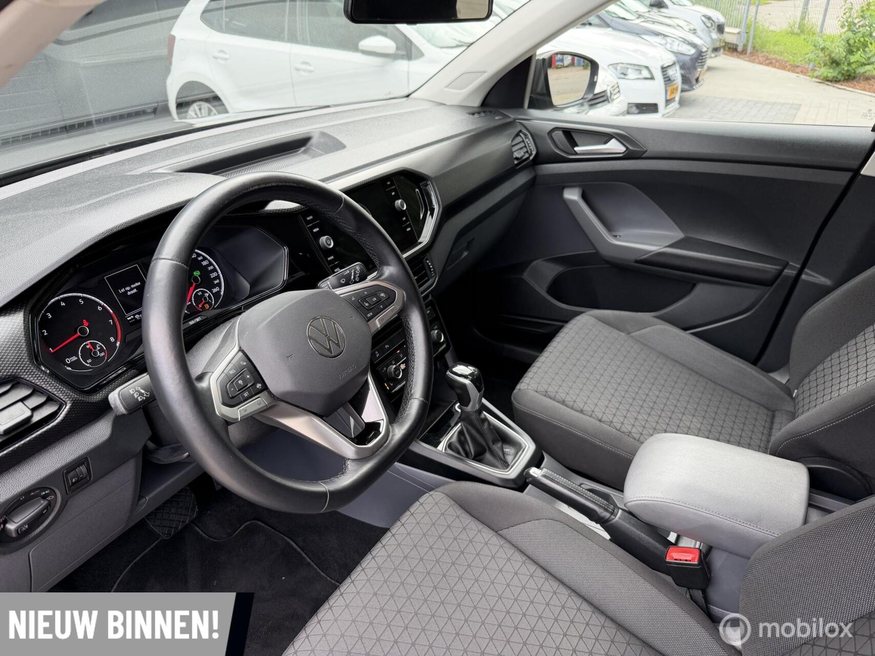 Foto van Volkswagen T-cross