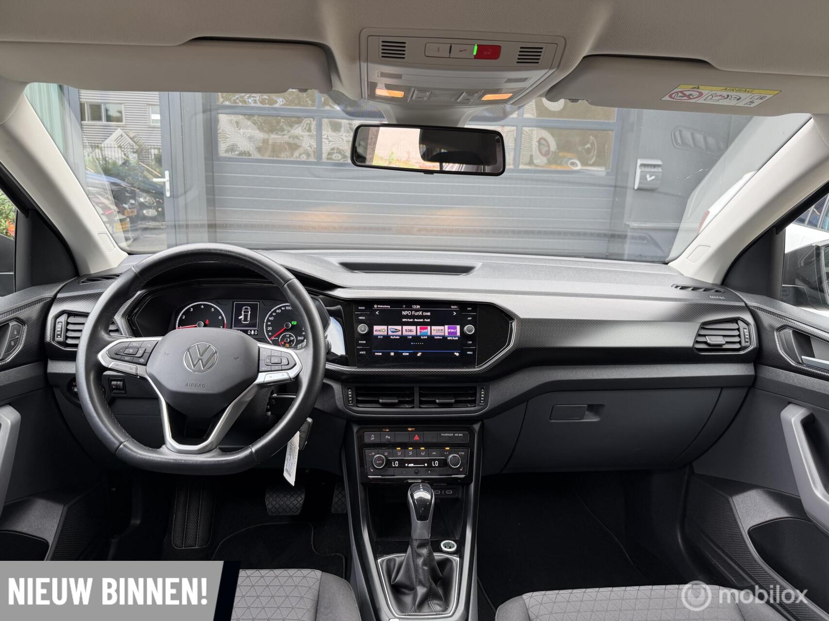 Foto van Volkswagen T-cross