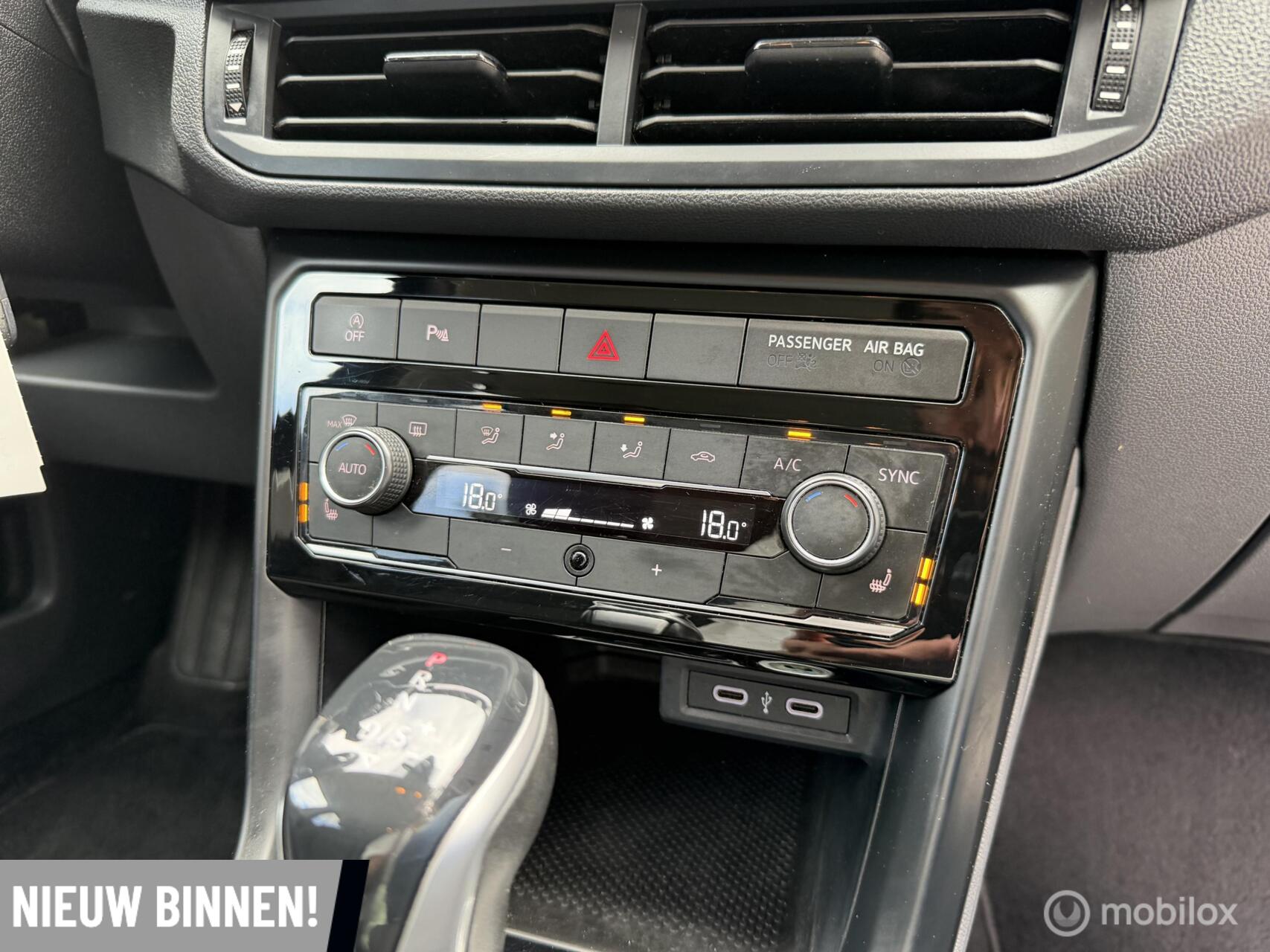 Foto van Volkswagen T-cross
