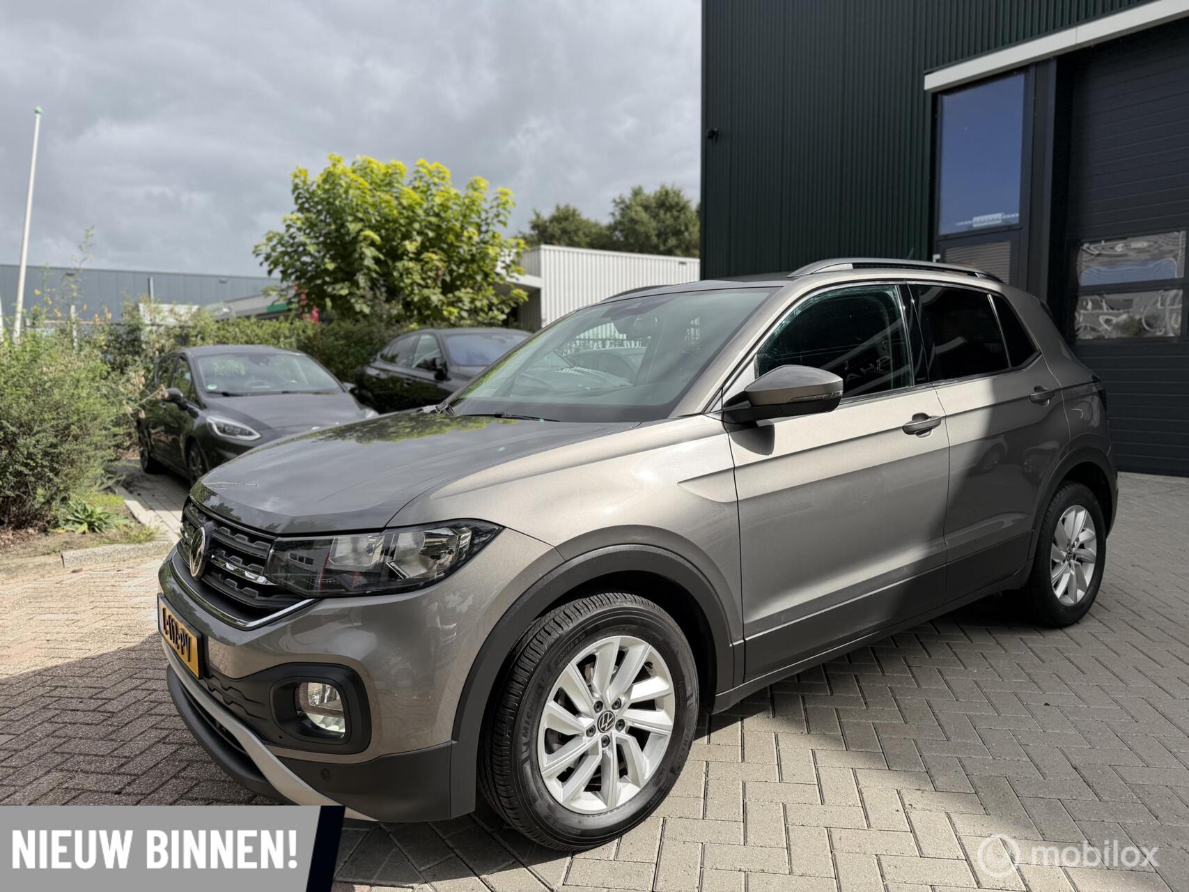 Foto van Volkswagen T-cross