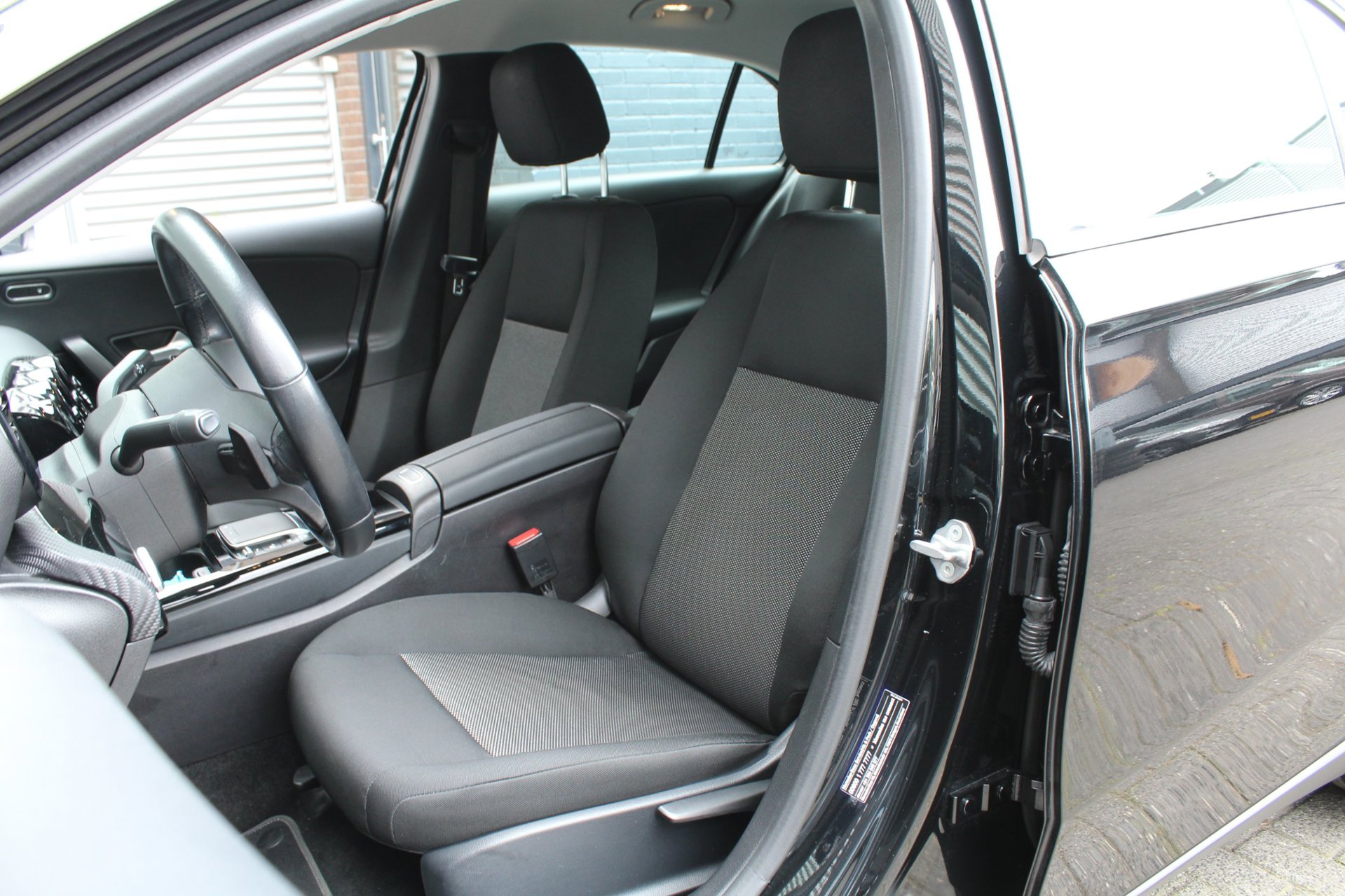 Foto van Mercedes-Benz A 180