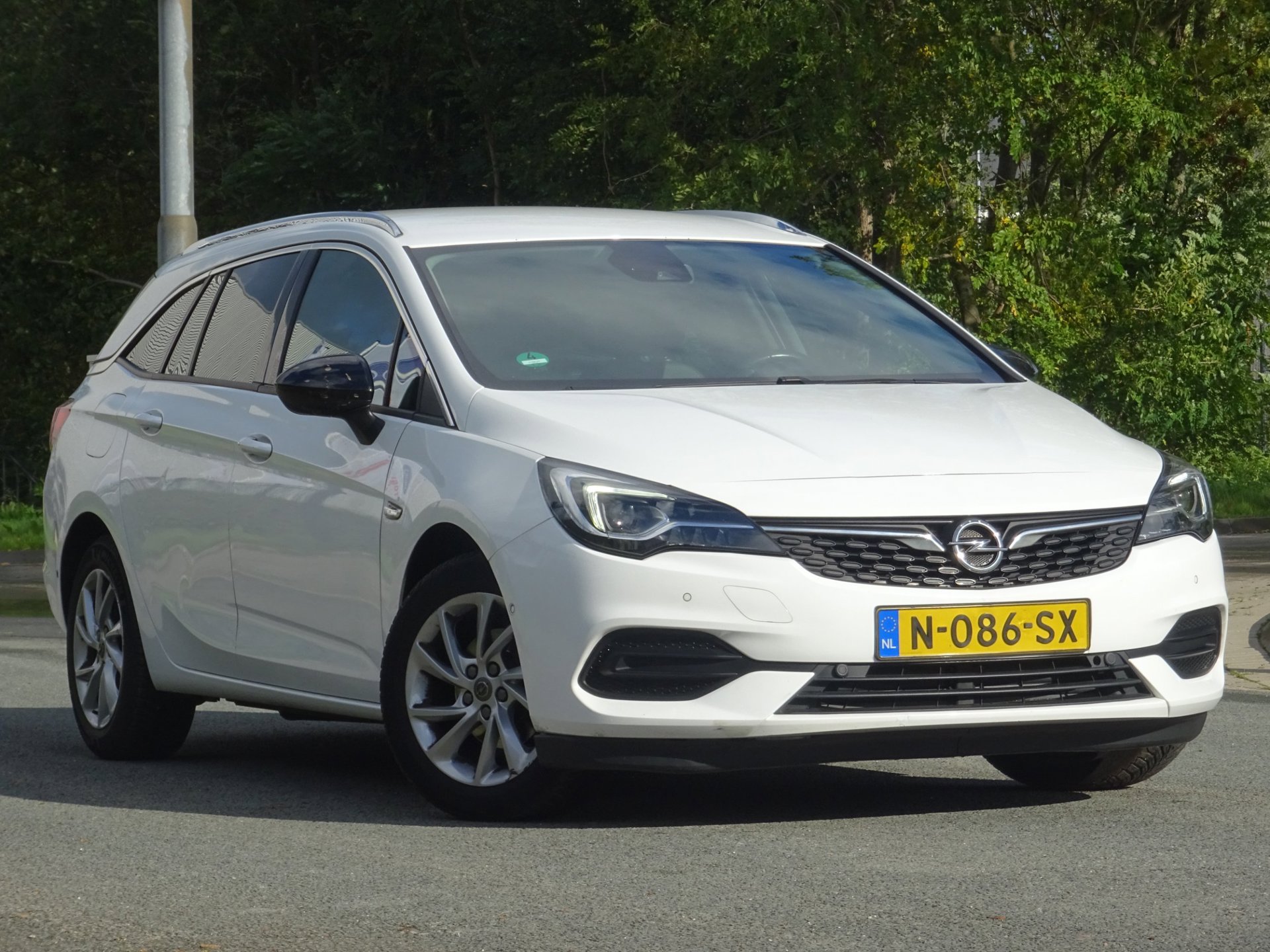 Foto van Opel Astra Sports Tourer+
