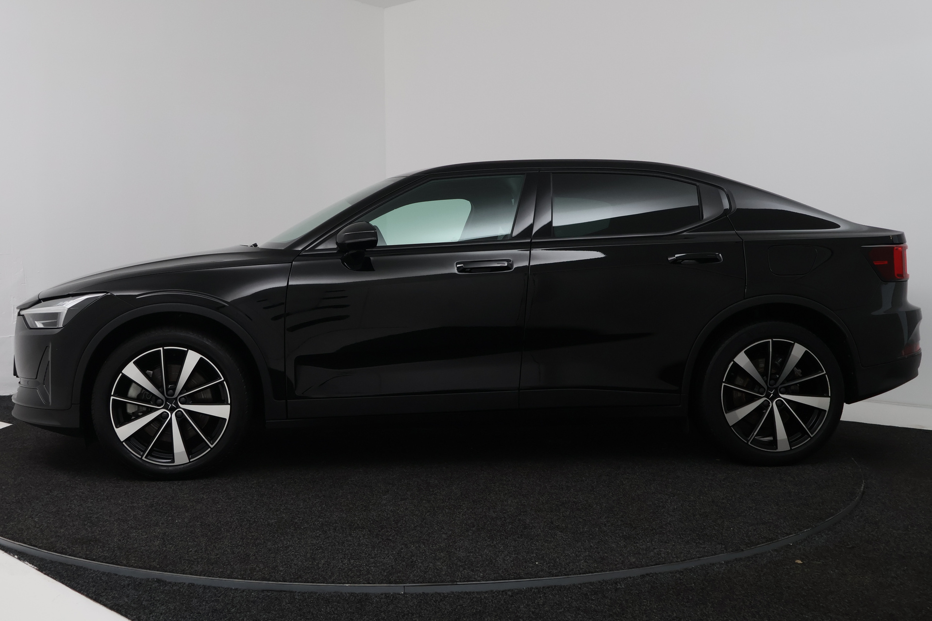 Foto van Polestar Polestar 2
