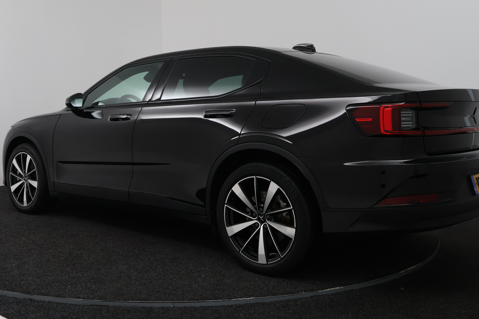 Foto van Polestar Polestar 2