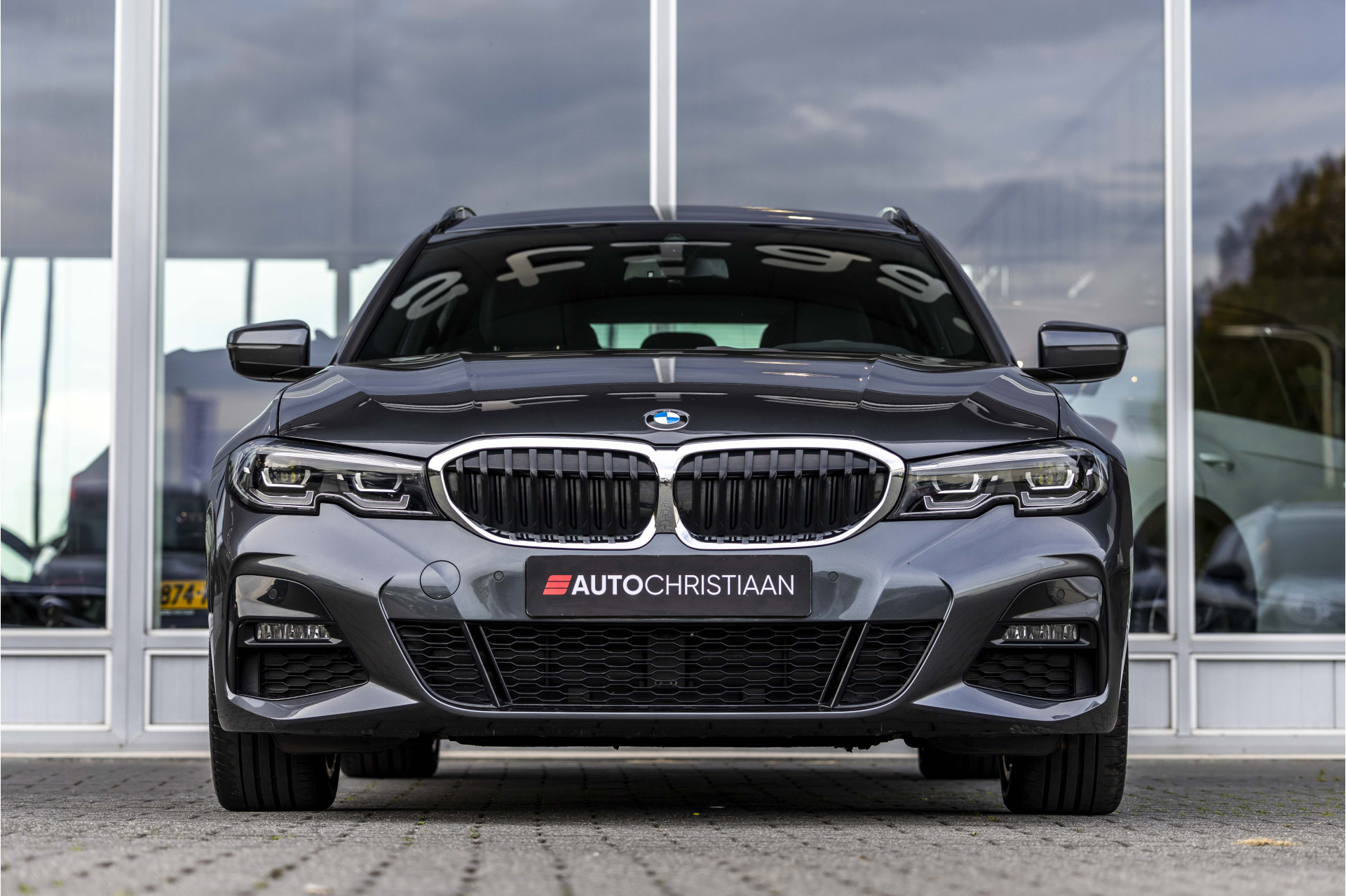 Foto van BMW 320i