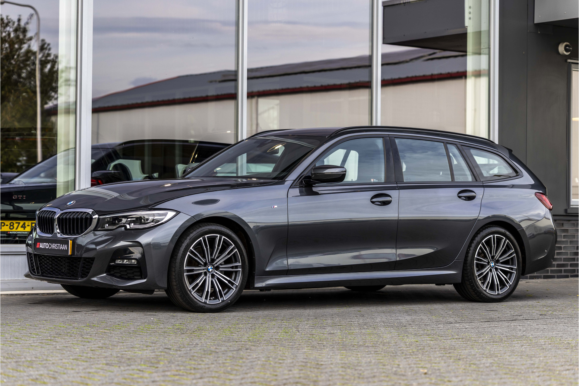 Foto van BMW 320i