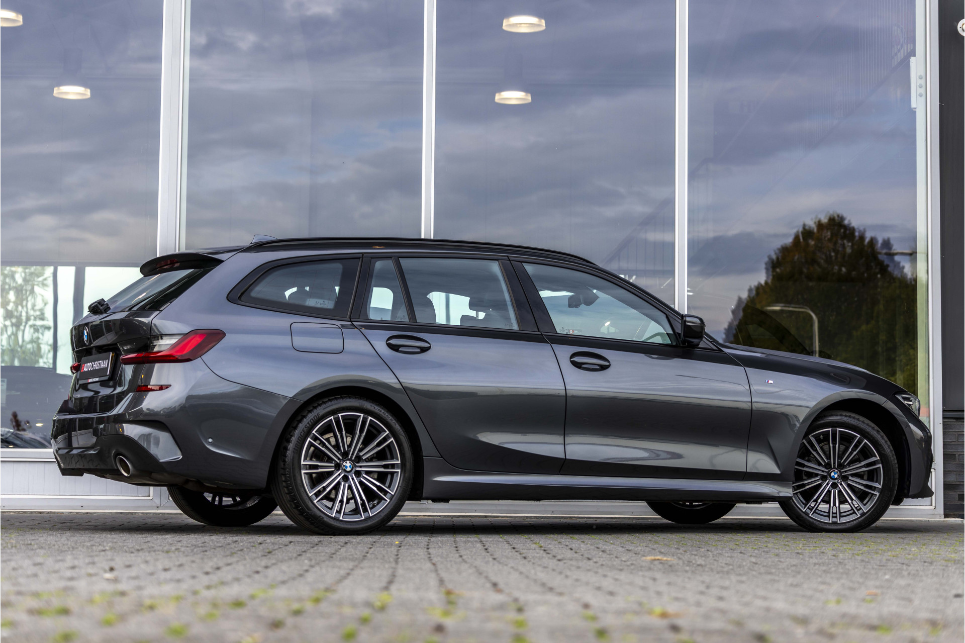 Foto van BMW 320i
