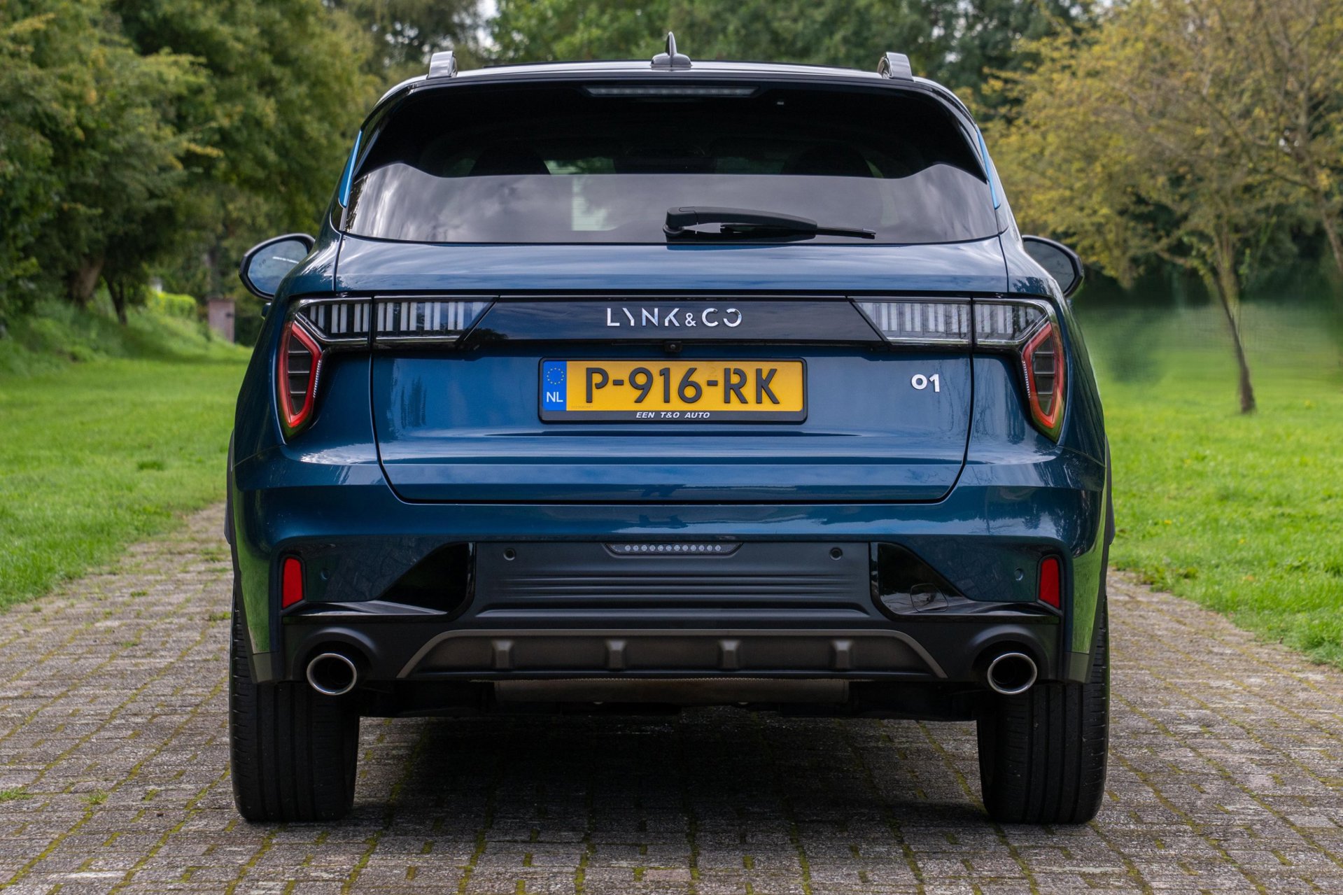 Foto van Lynk&co LYNK & Co 01