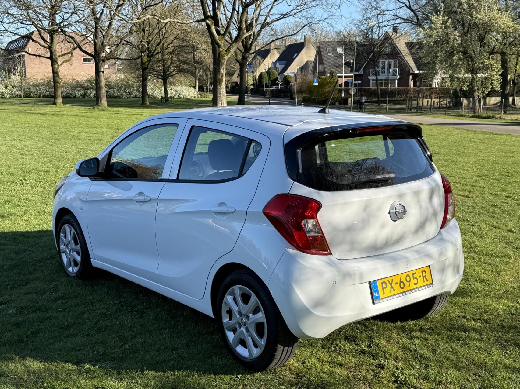 Foto van Opel Karl / Viva