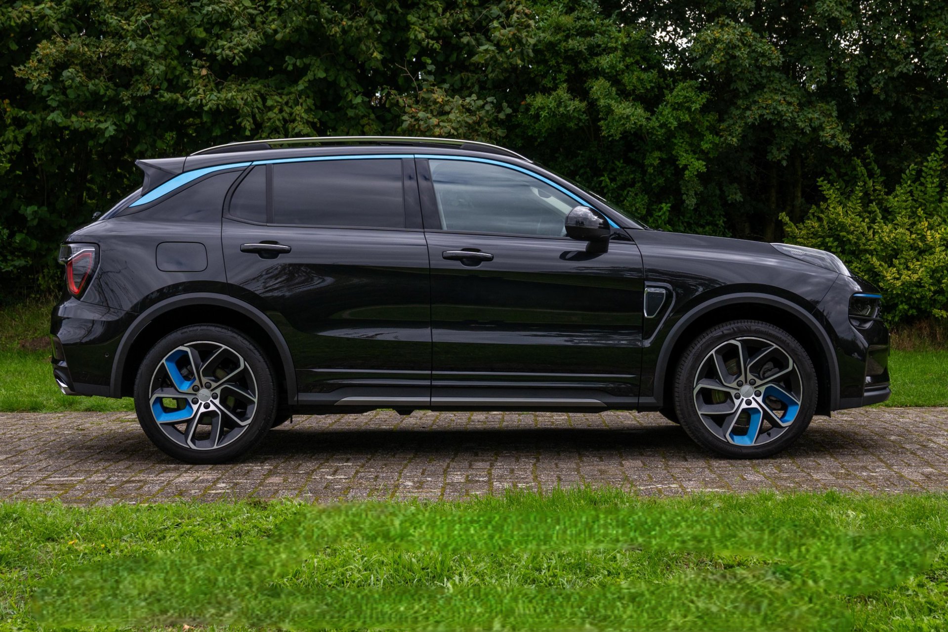 Foto van Lynk&co LYNK & Co 01