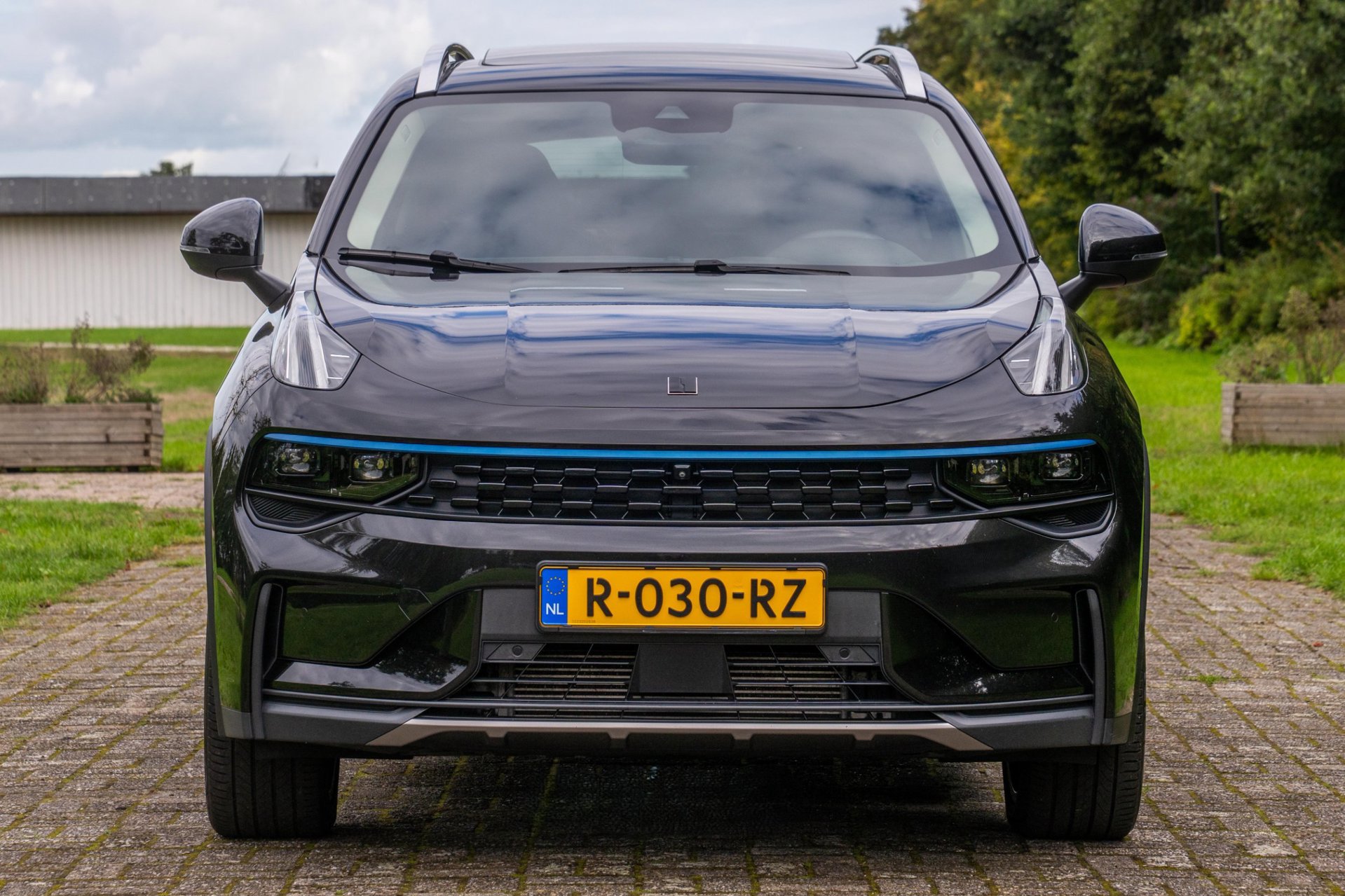 Foto van Lynk&co LYNK & Co 01