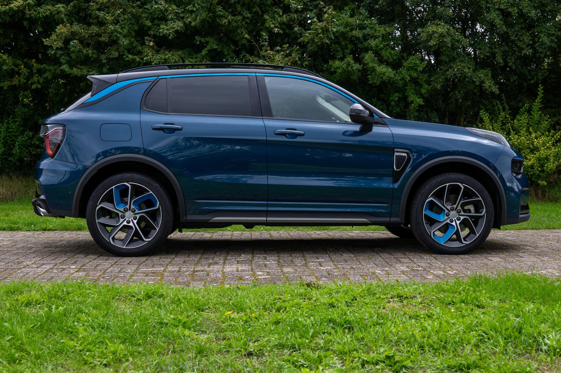Foto van Lynk&co LYNK & Co 01