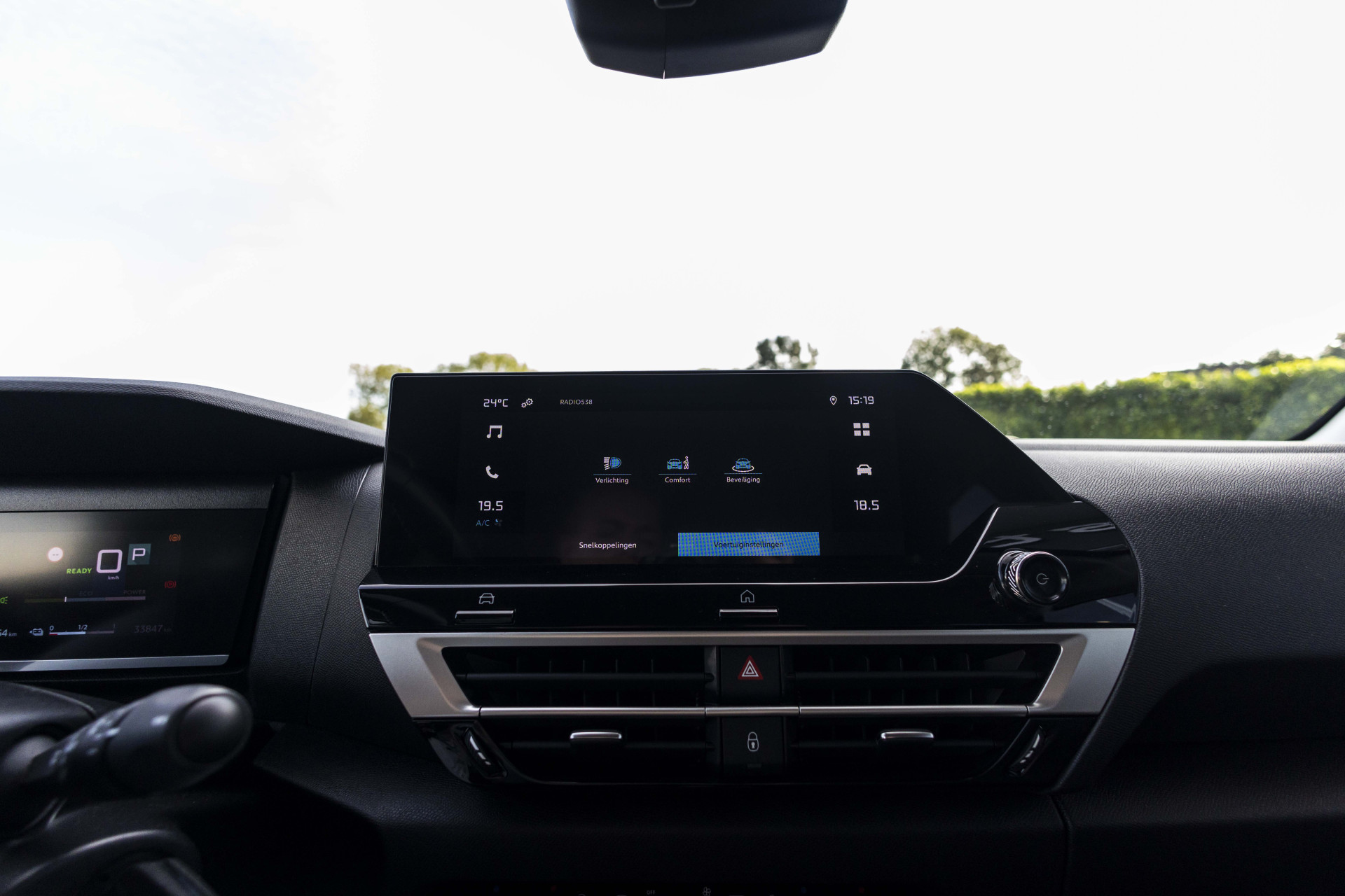 Foto van Citroen E-c4