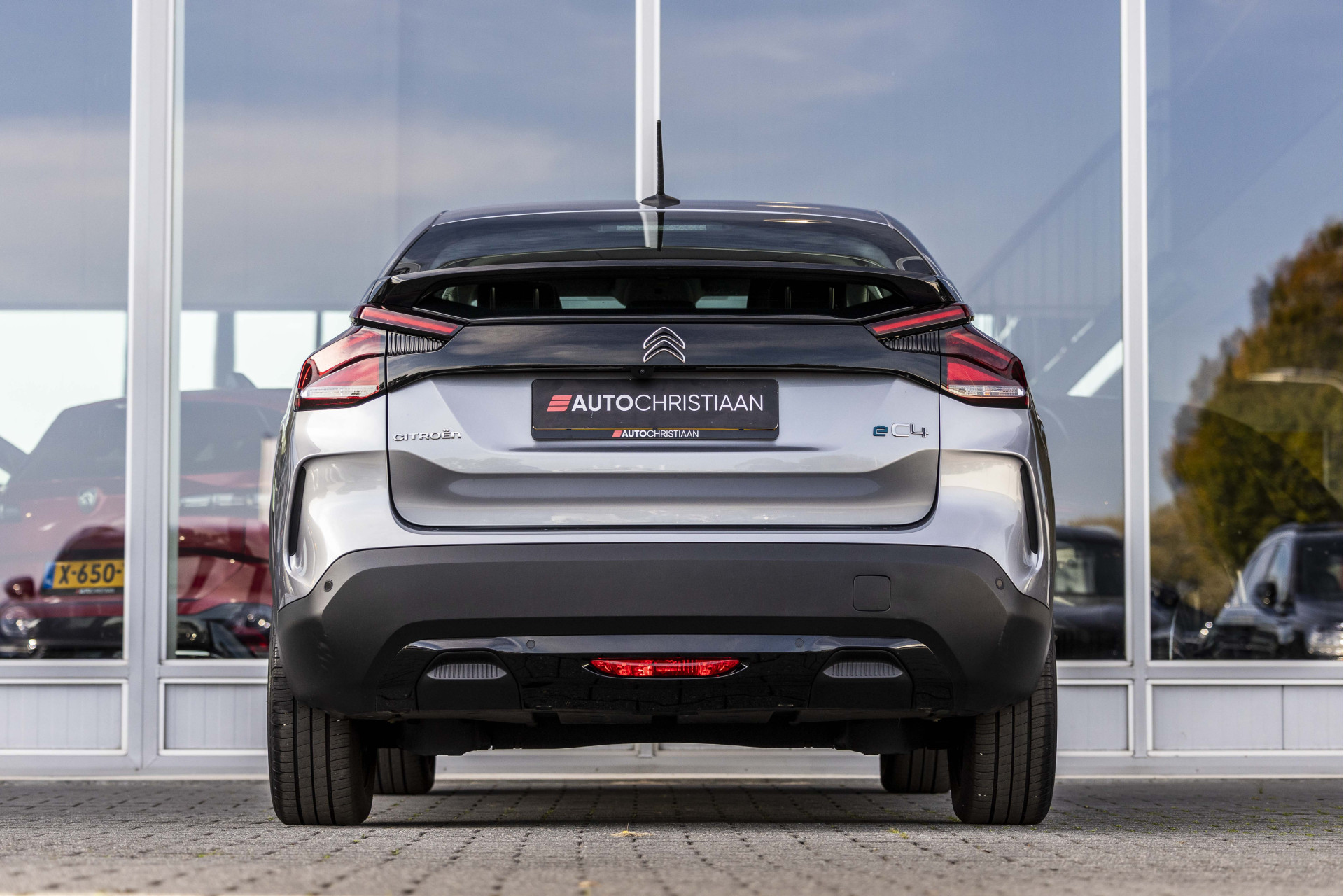 Foto van Citroen E-c4