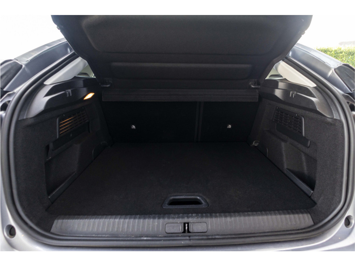 Foto van Citroen E-c4