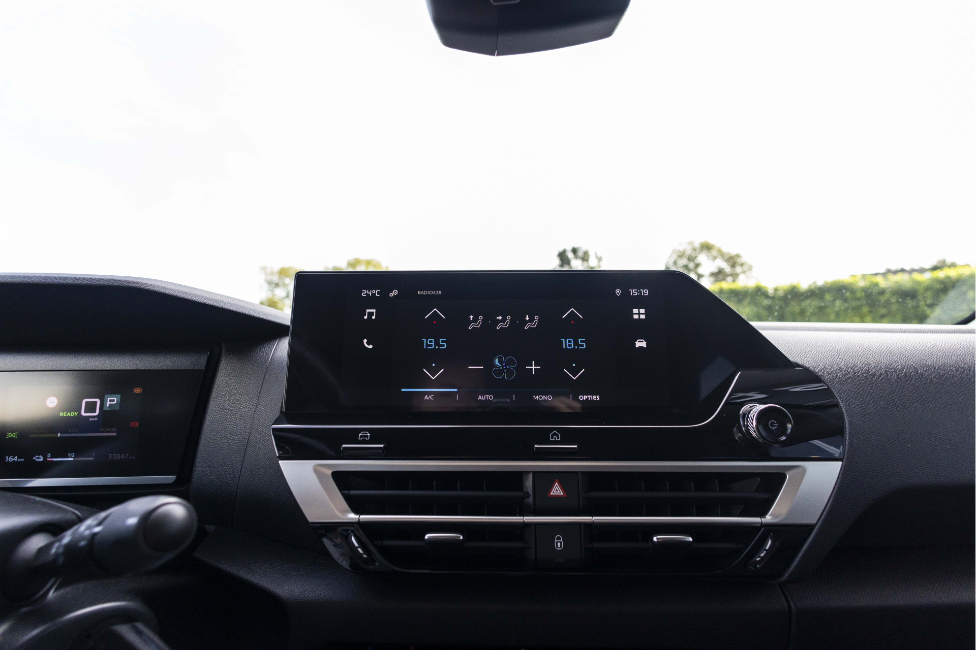 Foto van Citroen E-c4