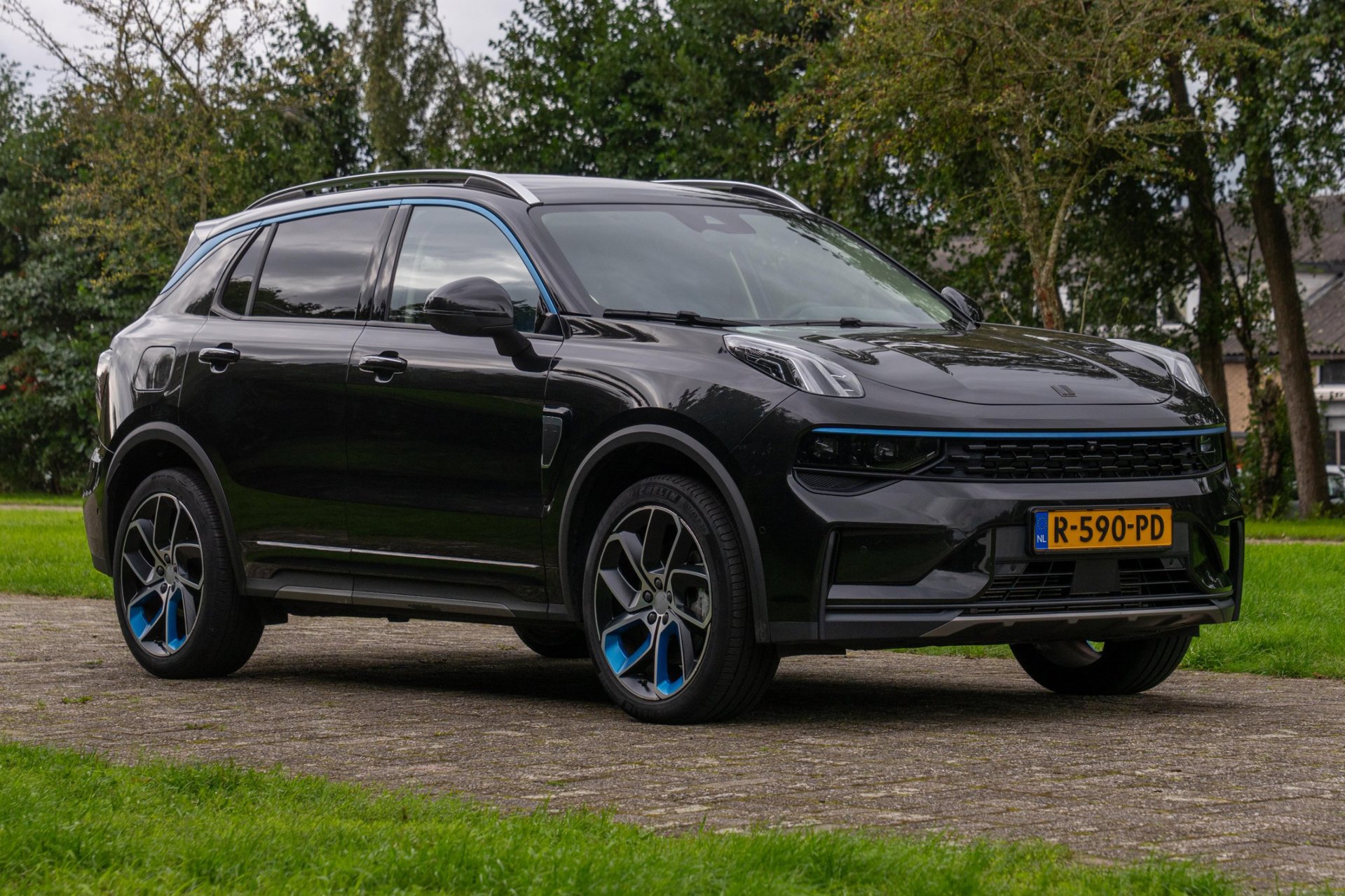 Foto van Lynk&co LYNK & Co 01