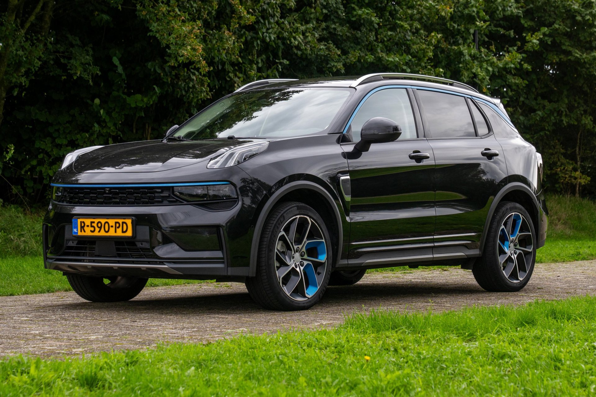 Foto van Lynk&co LYNK & Co 01