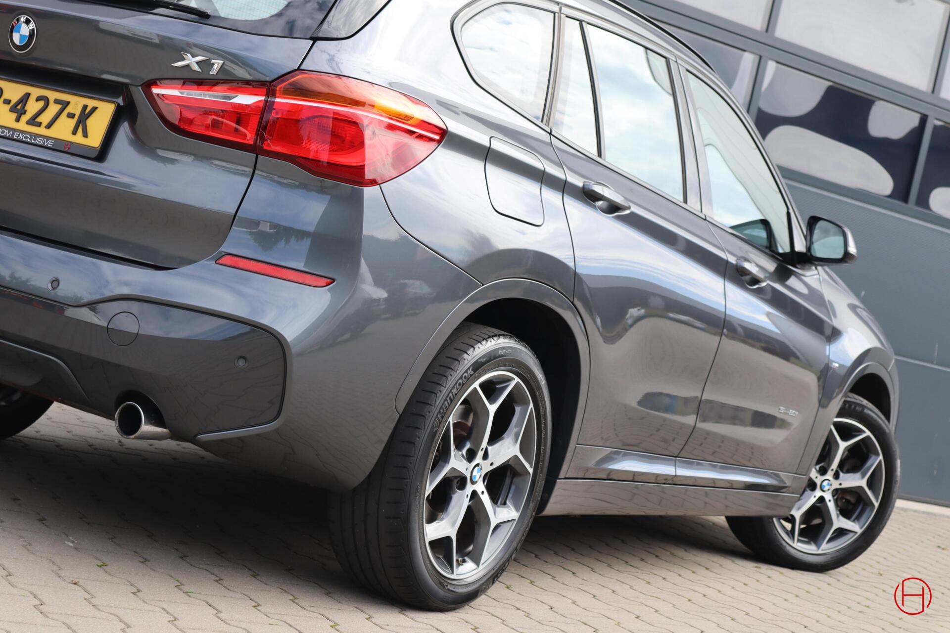 Foto van BMW X1 Sdrive20i