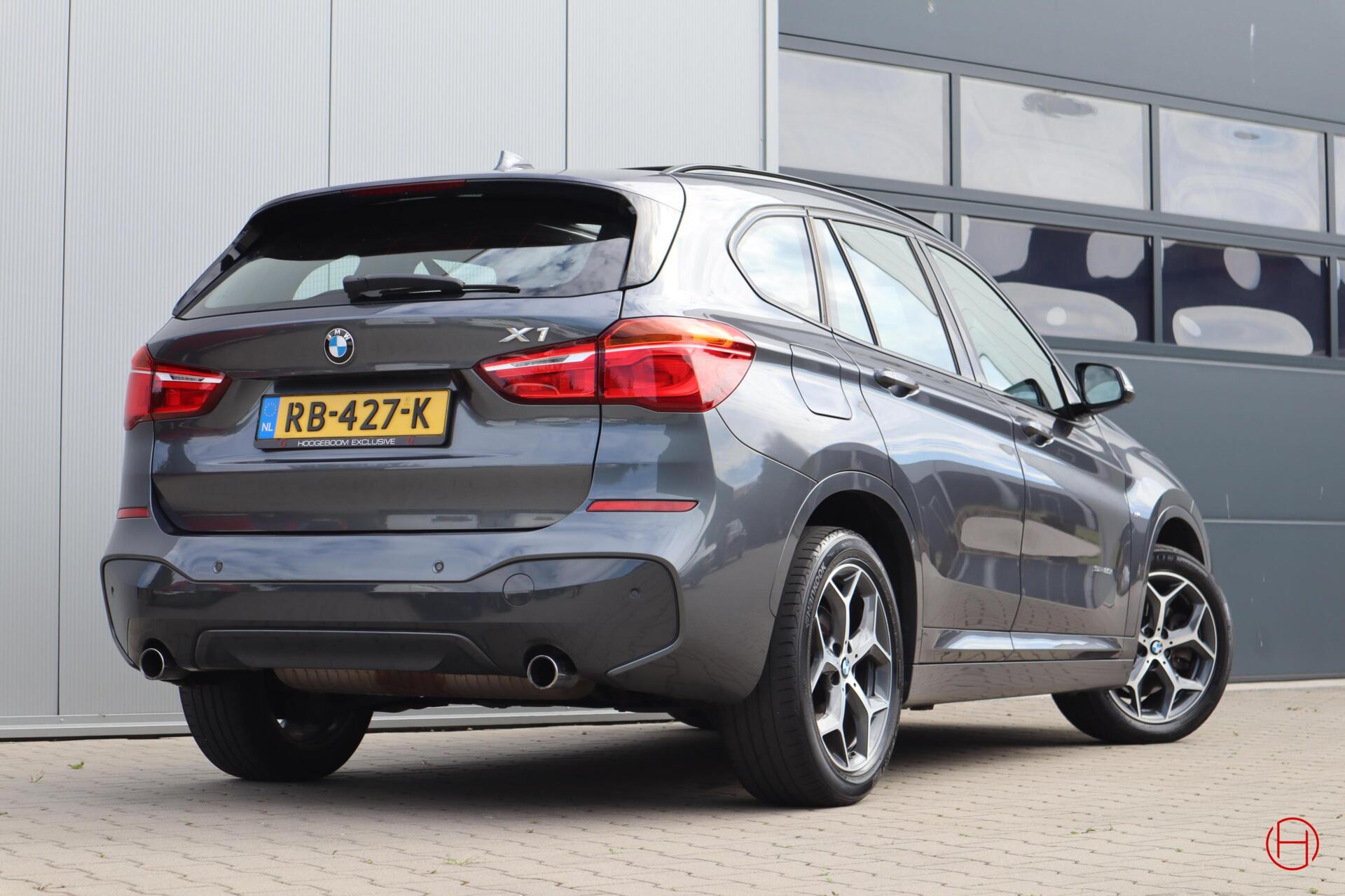 Foto van BMW X1 Sdrive20i