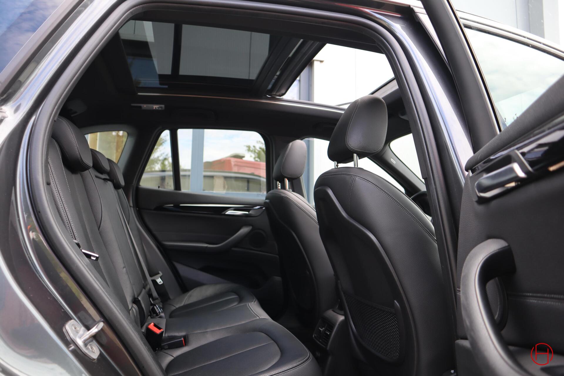Foto van BMW X1 Sdrive20i