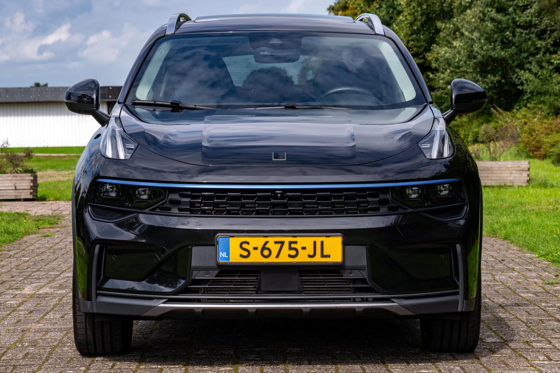 Foto van Lynk&co LYNK & Co 01