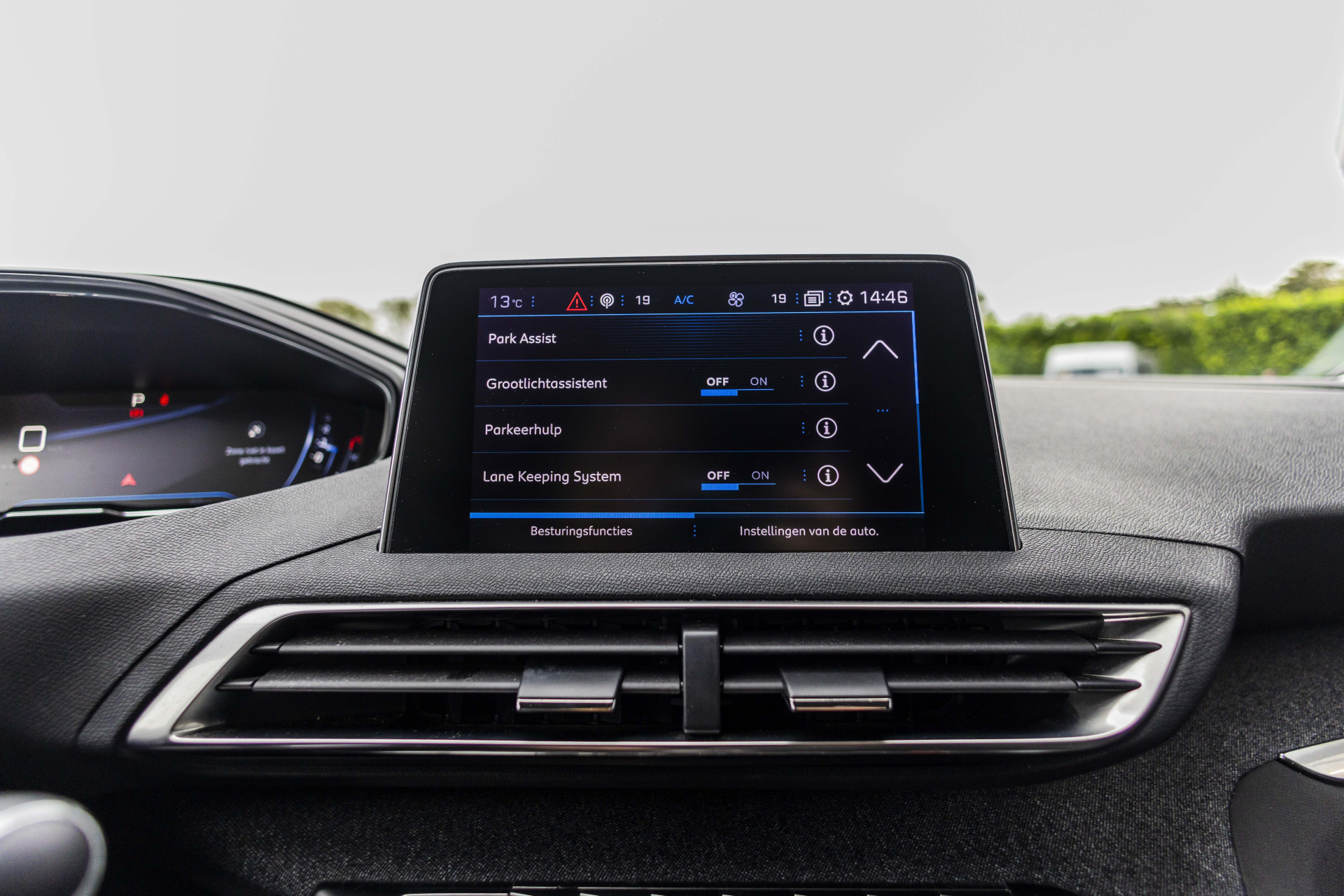 Foto van Peugeot 5008