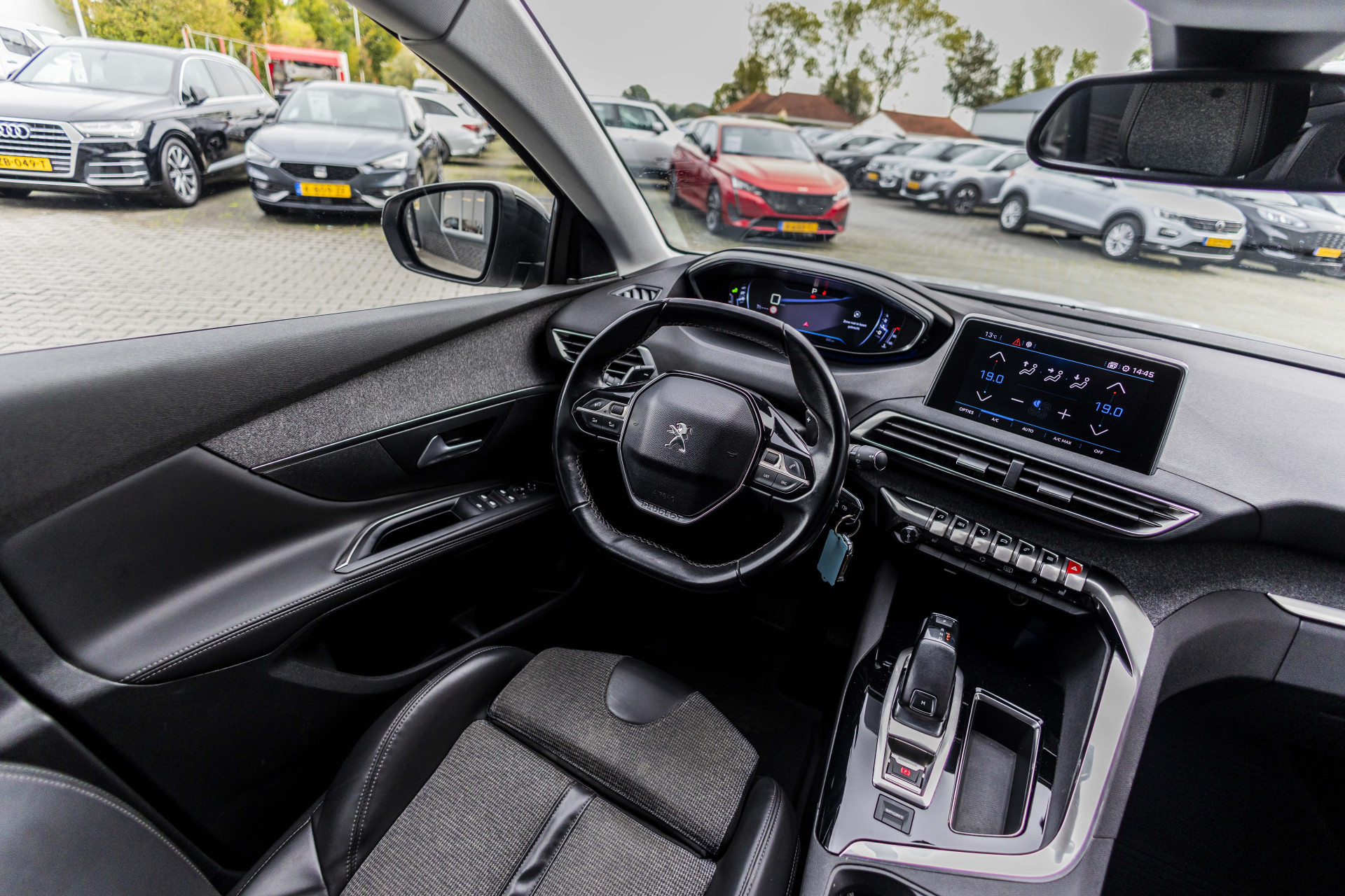 Foto van Peugeot 5008