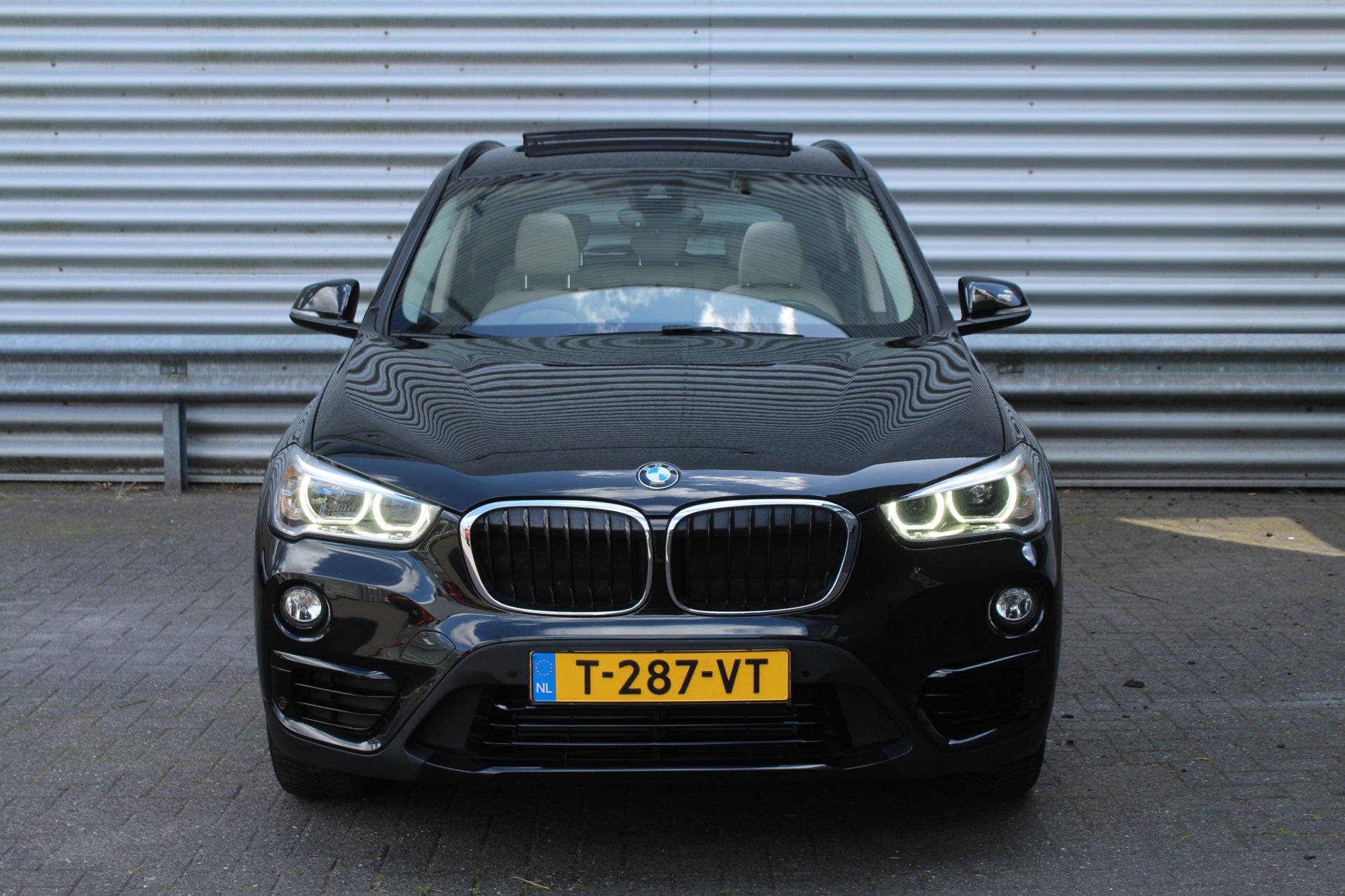 Foto van BMW X1 Sdrive18i