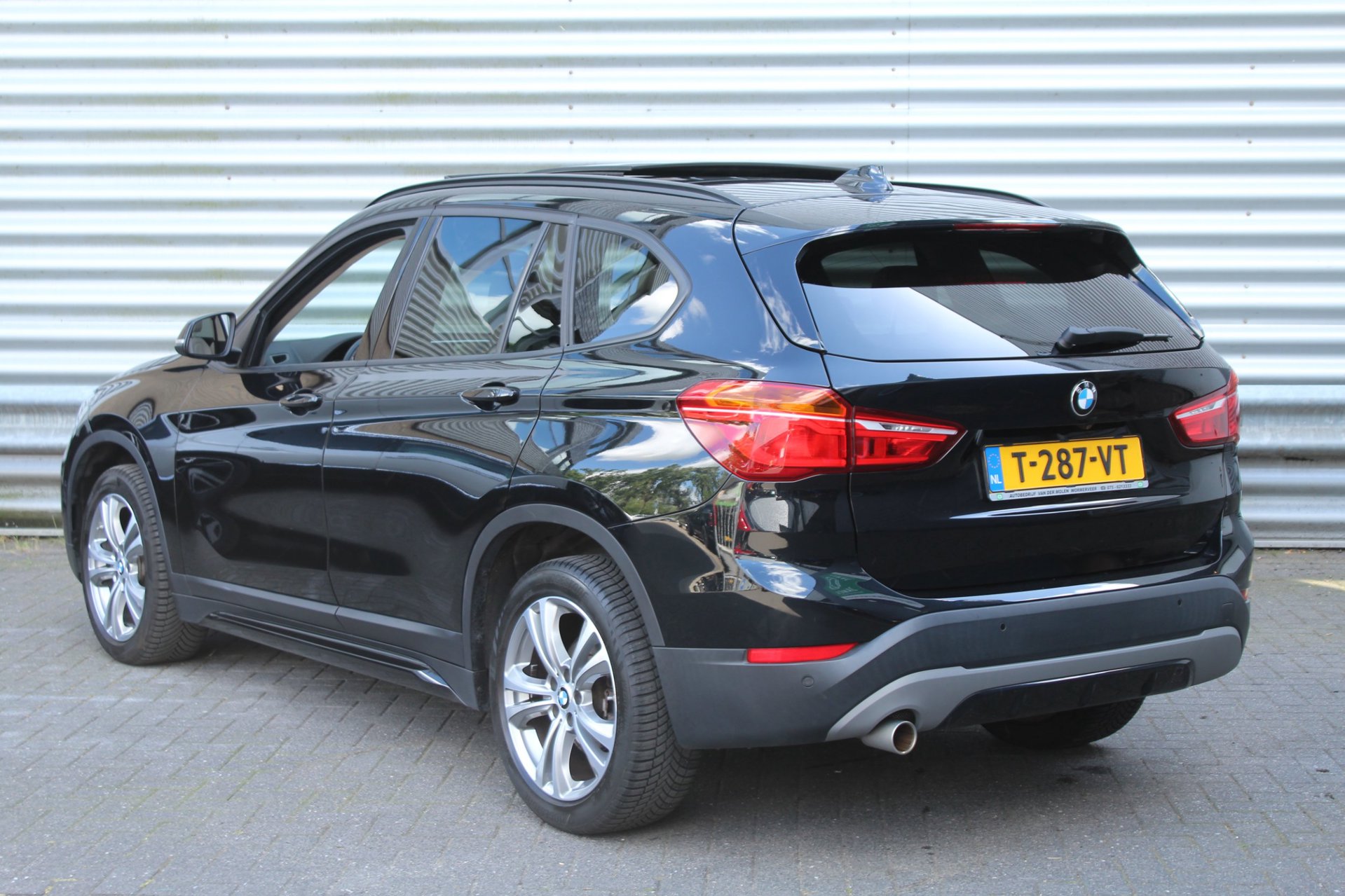 Foto van BMW X1 Sdrive18i