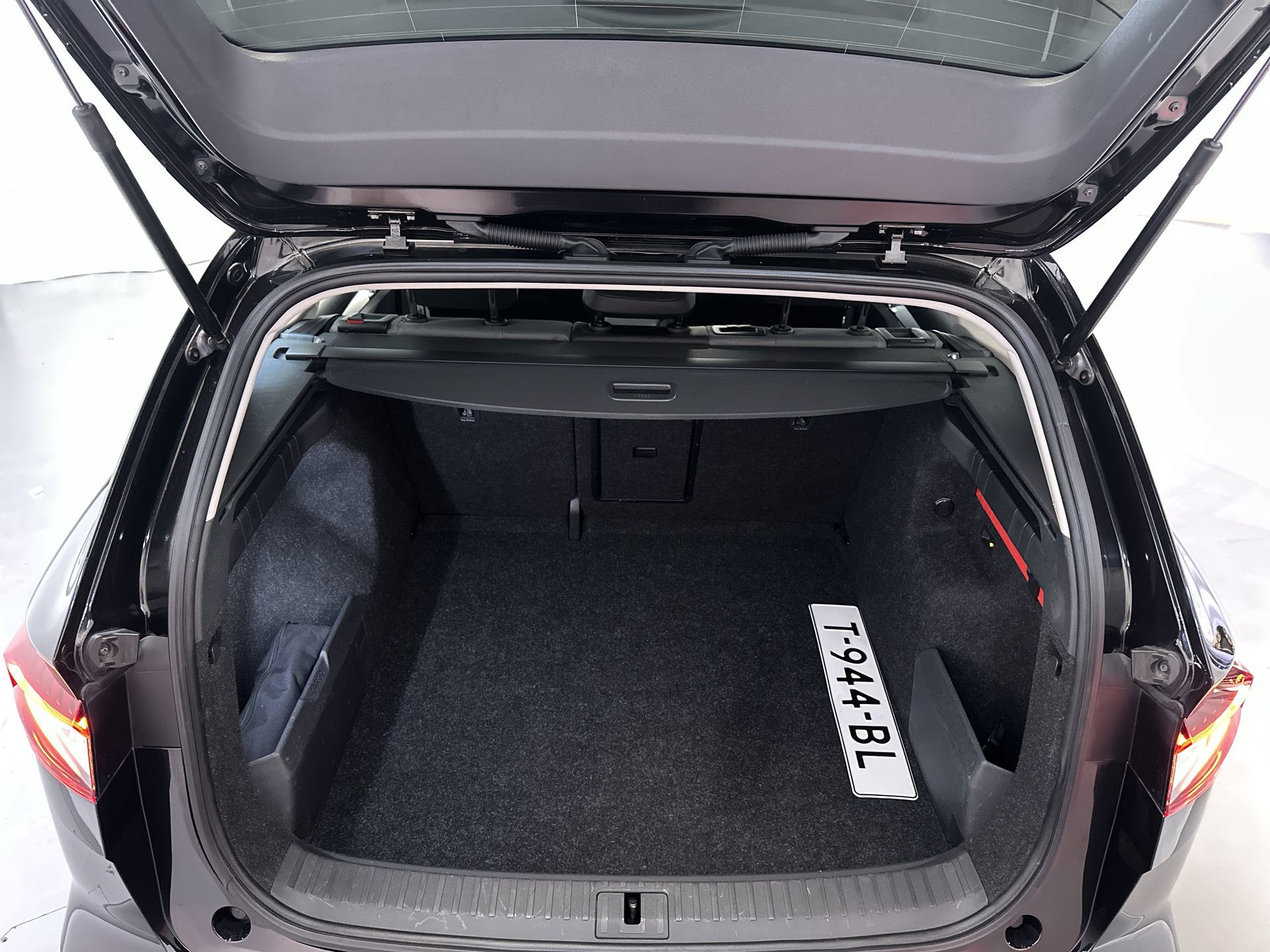 Foto van Skoda Enyaq 80