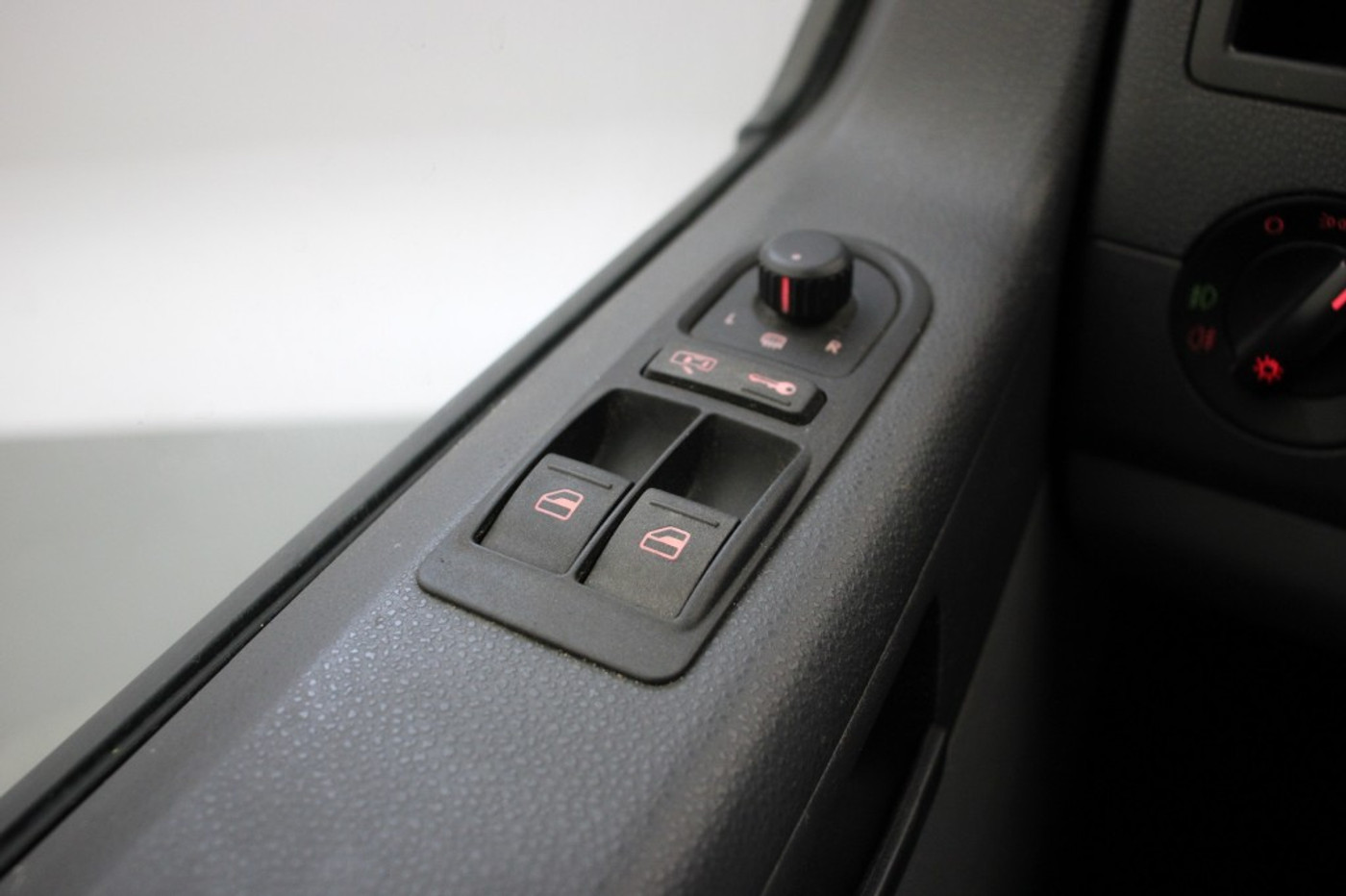 Foto van Volkswagen Transporter Tdi 75 KW