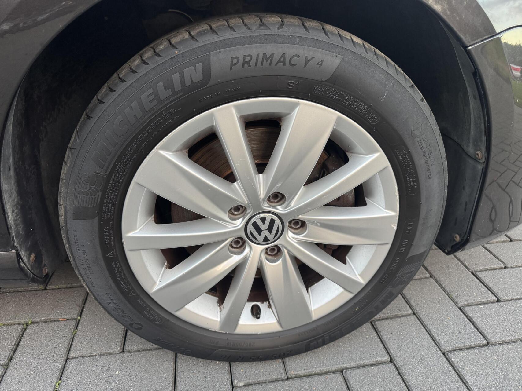 Foto van Volkswagen Passat