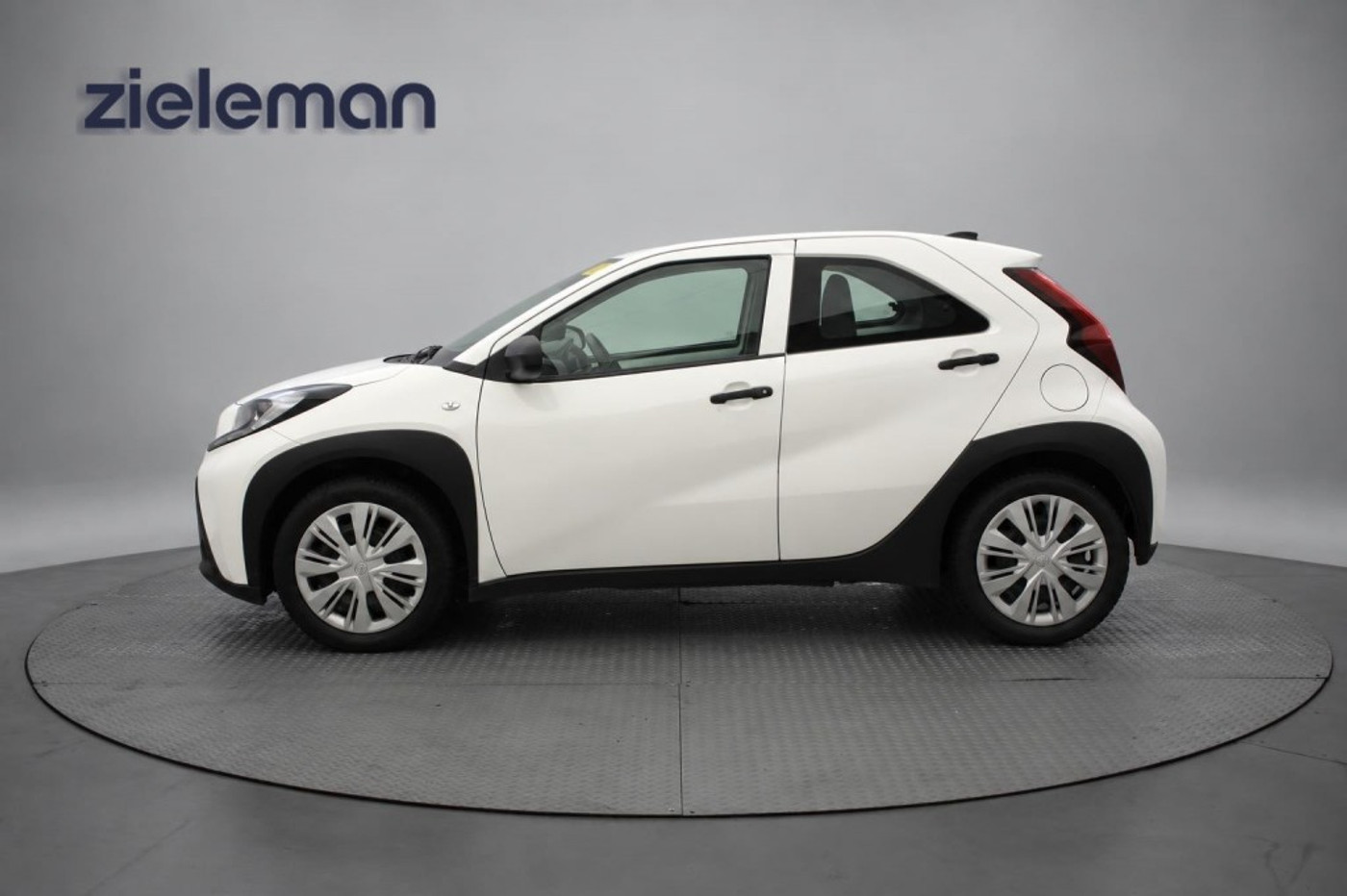 Foto van Toyota Toyota Aygo X
