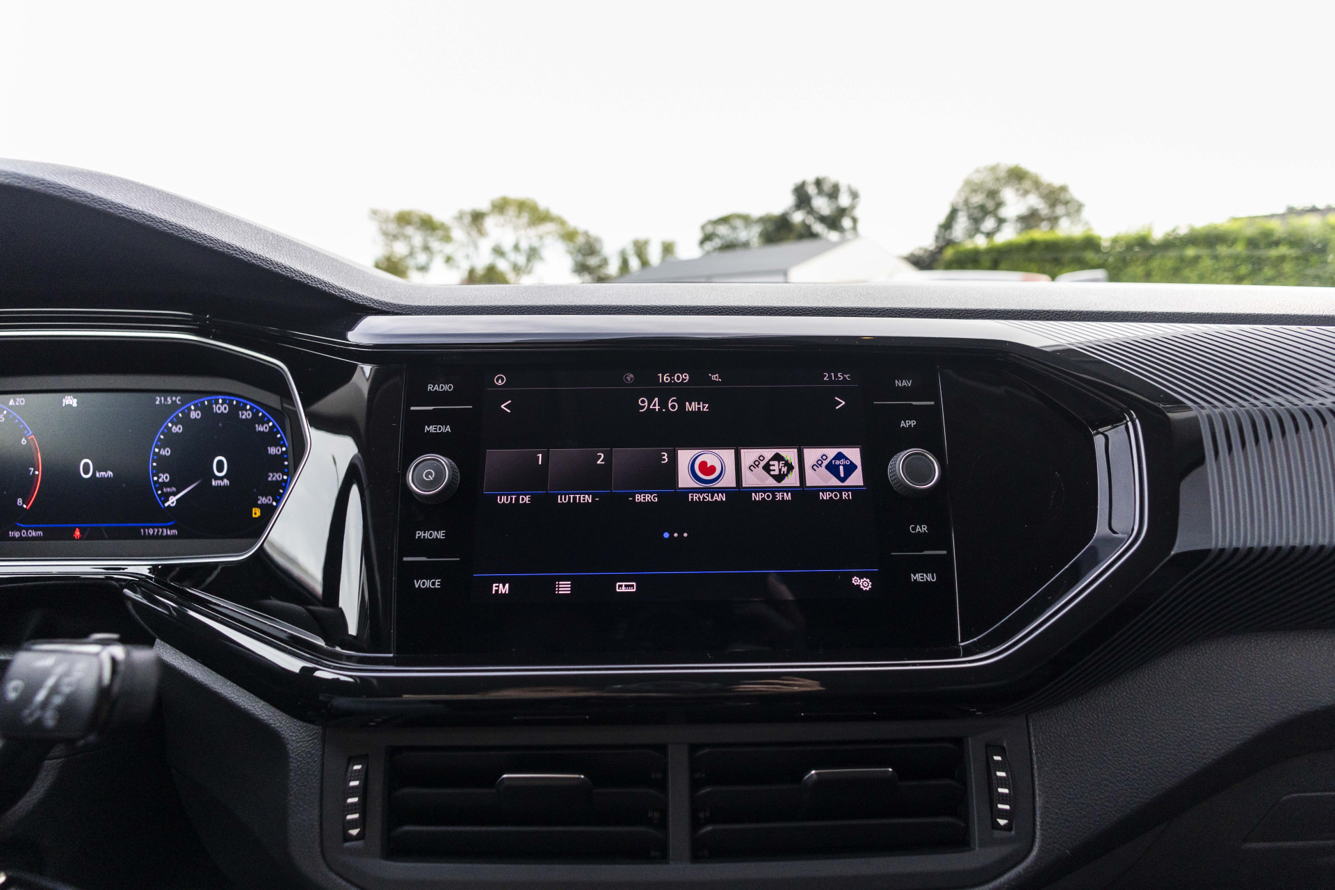 Foto van Volkswagen T-cross