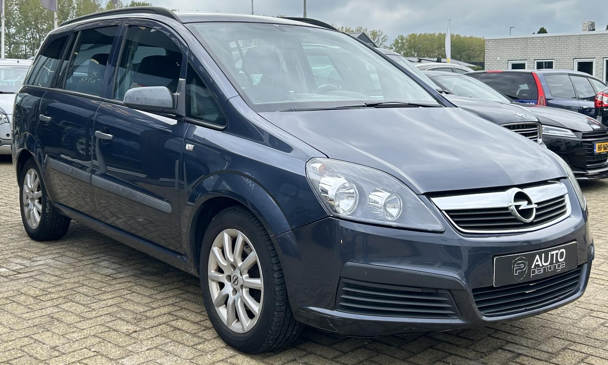 Foto van Opel Zafira