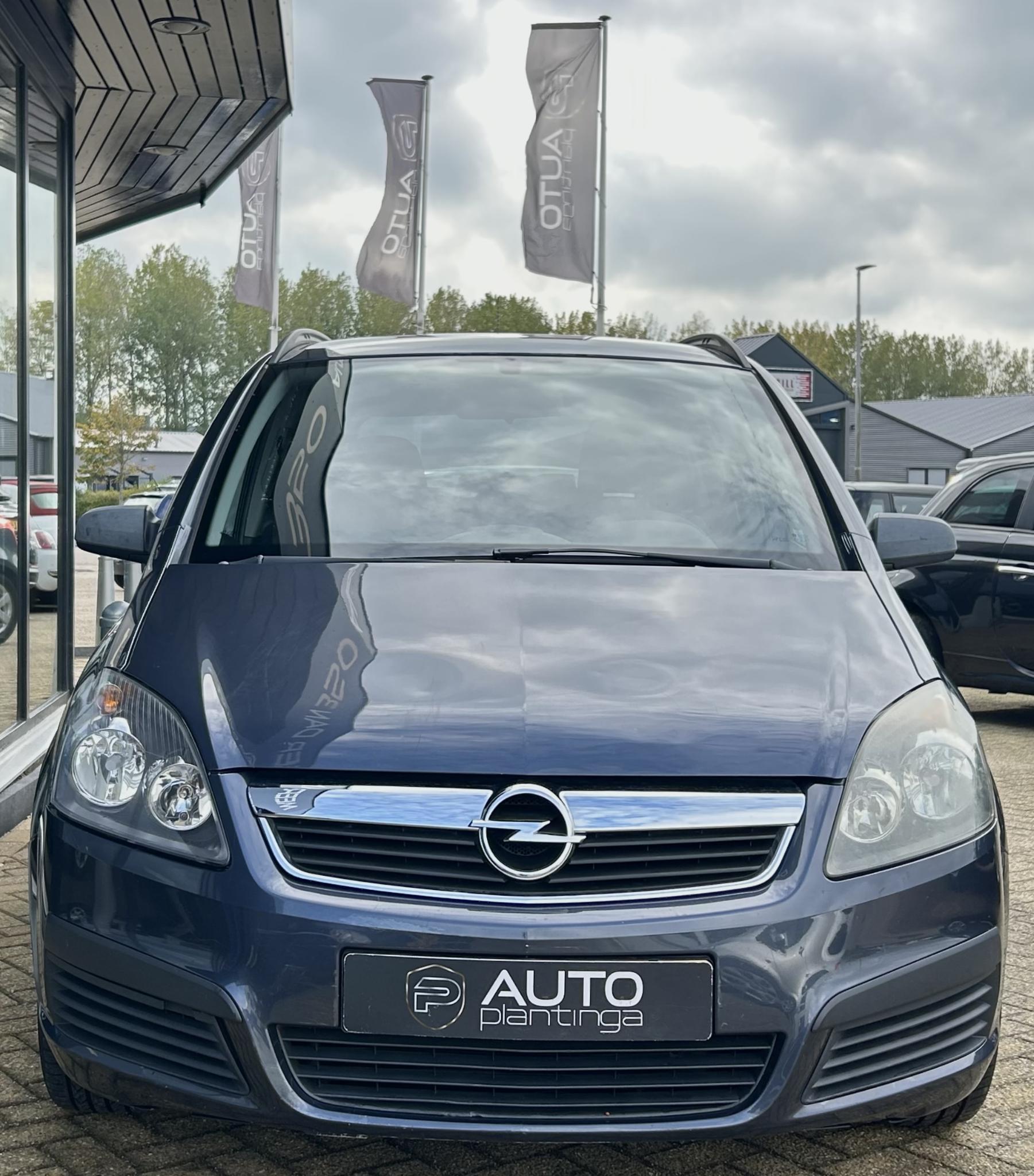 Foto van Opel Zafira