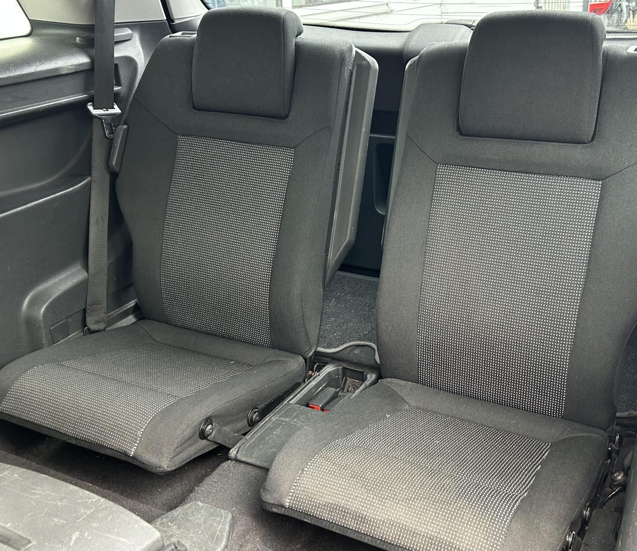 Foto van Opel Zafira
