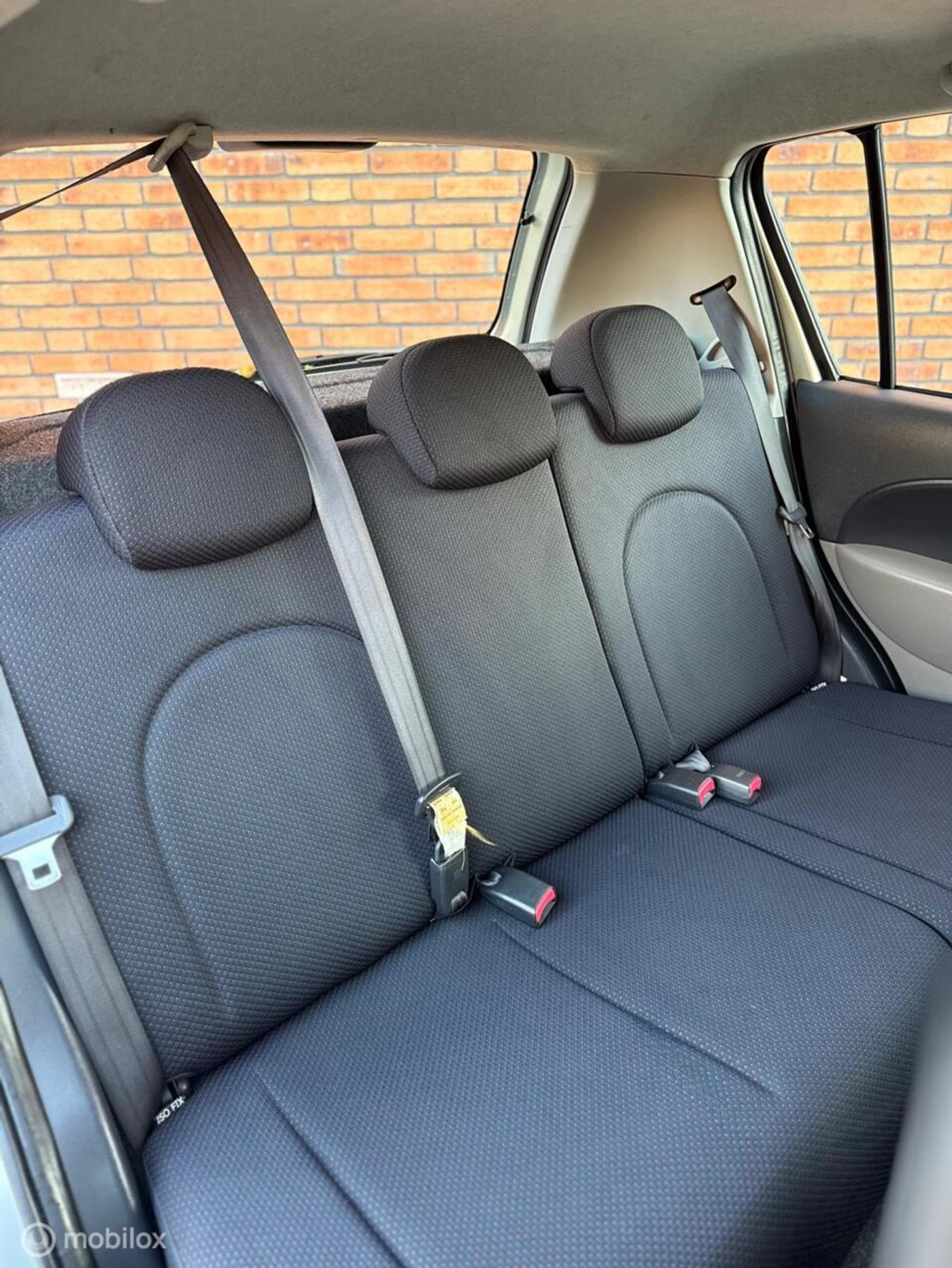 Foto van Daihatsu Sirion