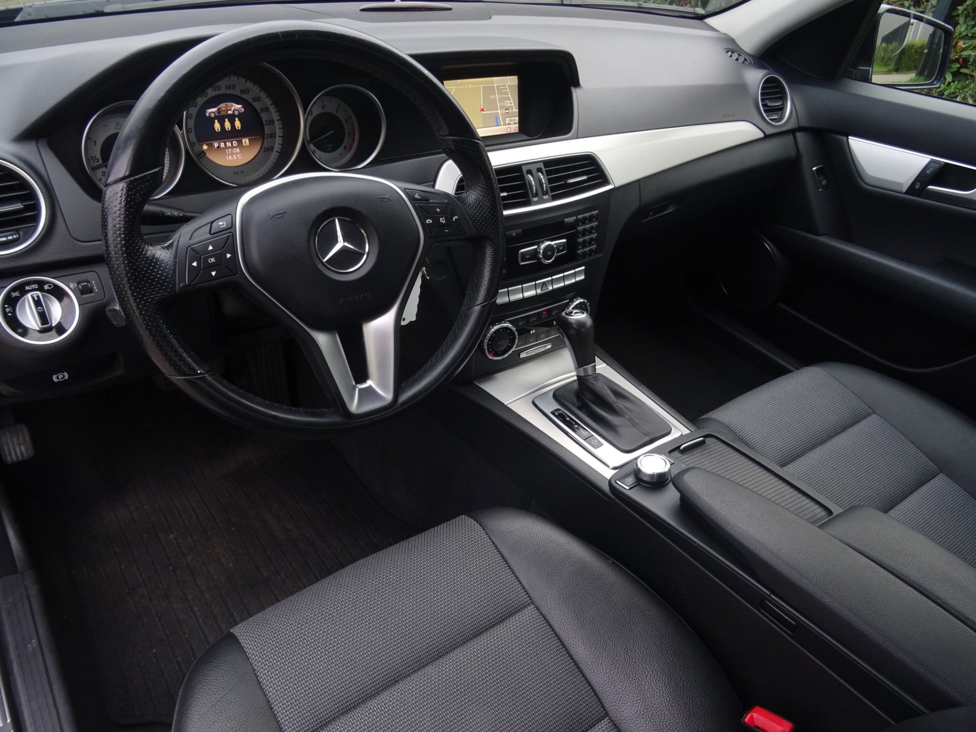 Foto van Mercedes-Benz C 180