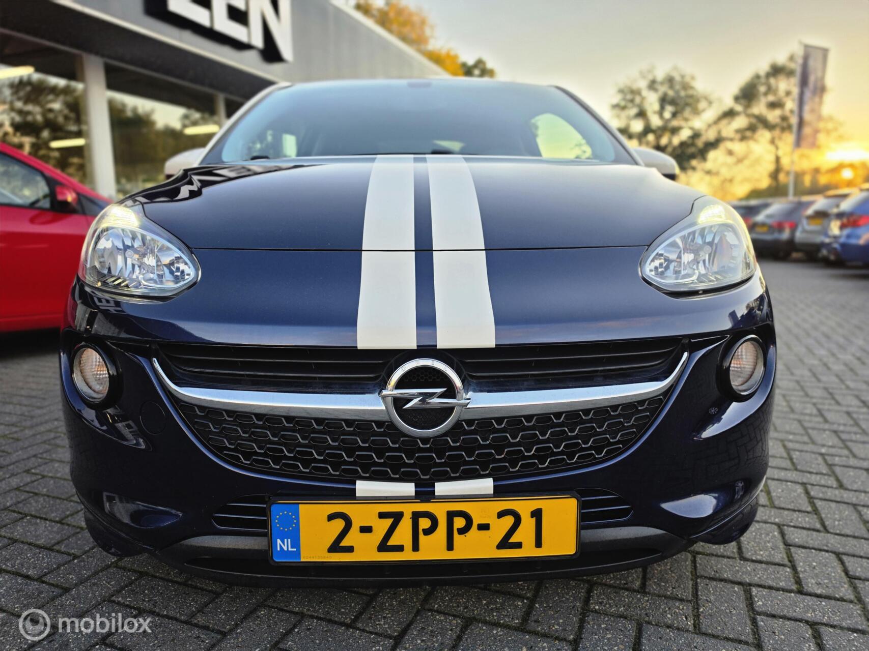 Foto van Opel Adam
