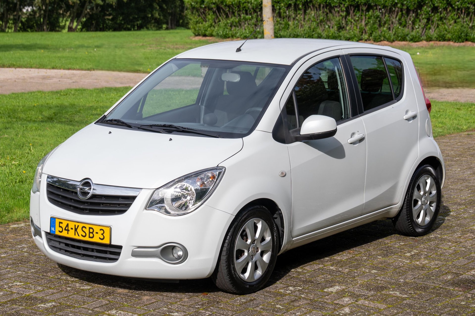 Foto van Opel Agila