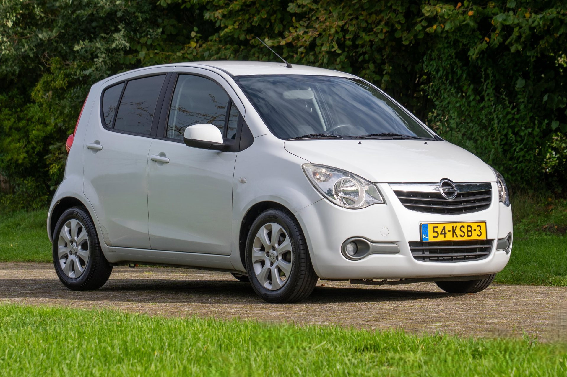 Foto van Opel Agila