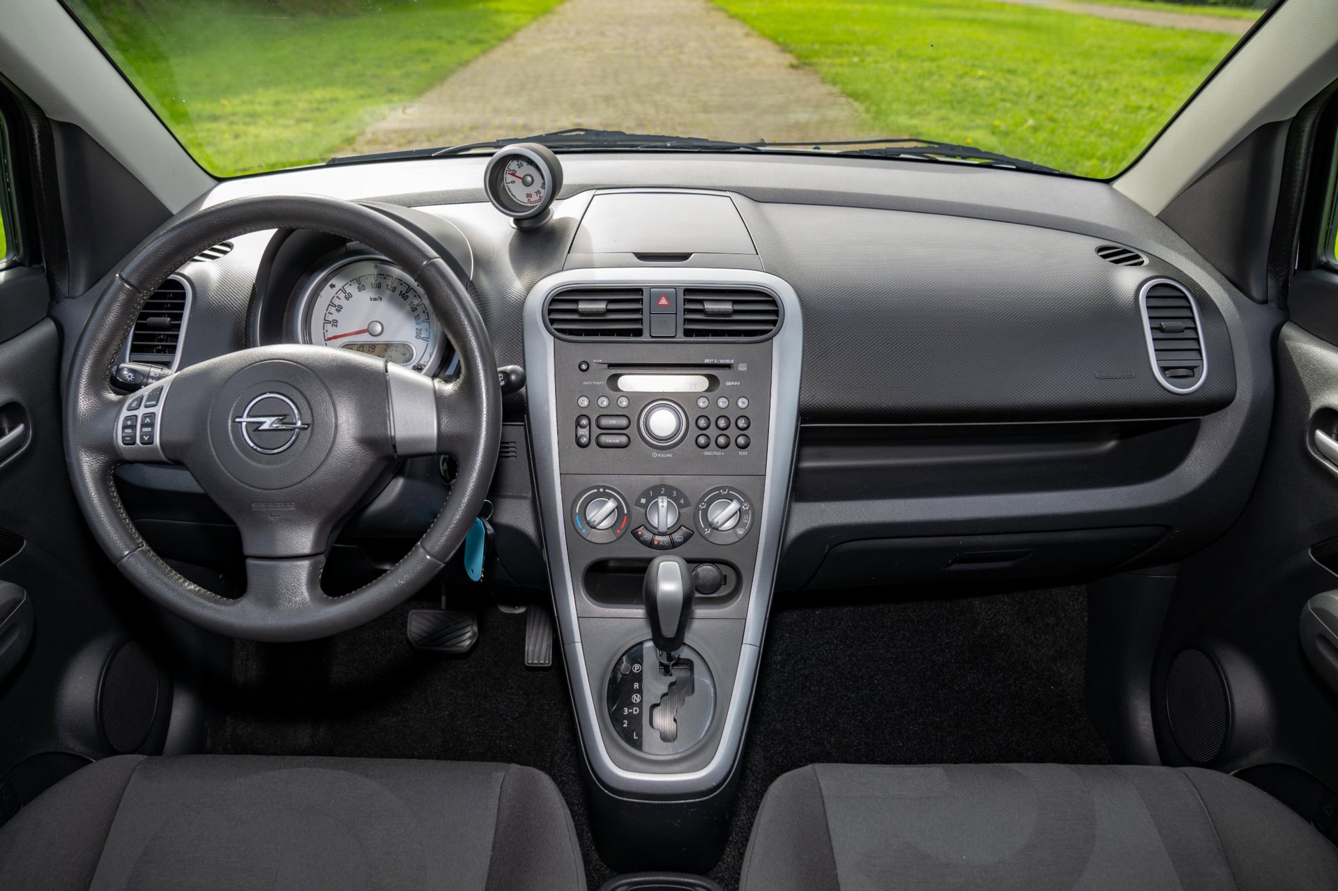 Foto van Opel Agila