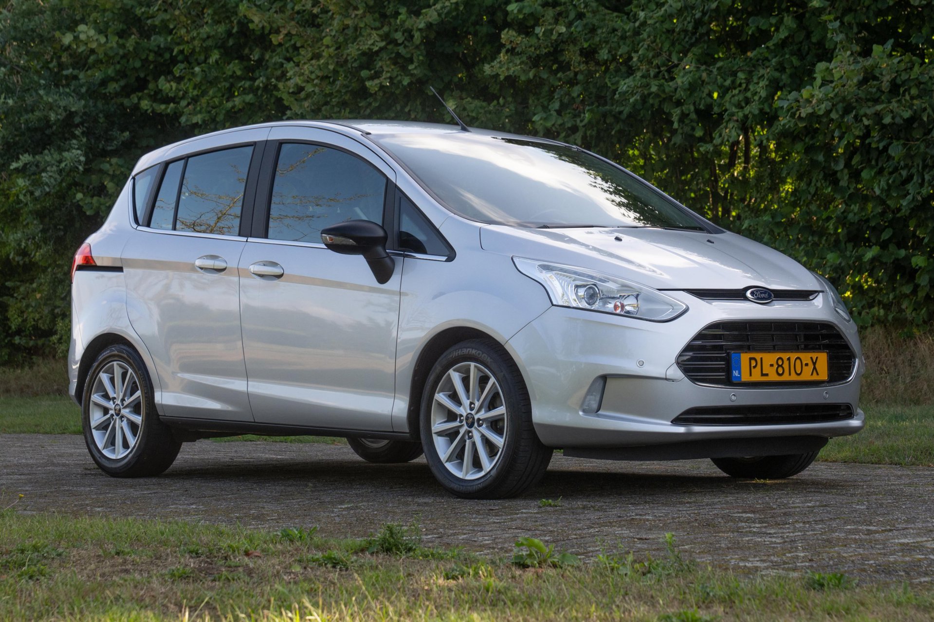 Foto van Ford B-max