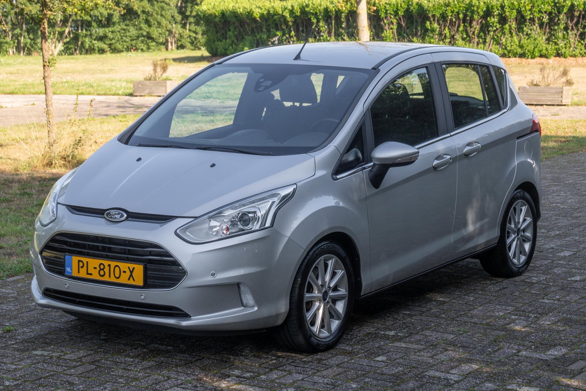 Foto van Ford B-max