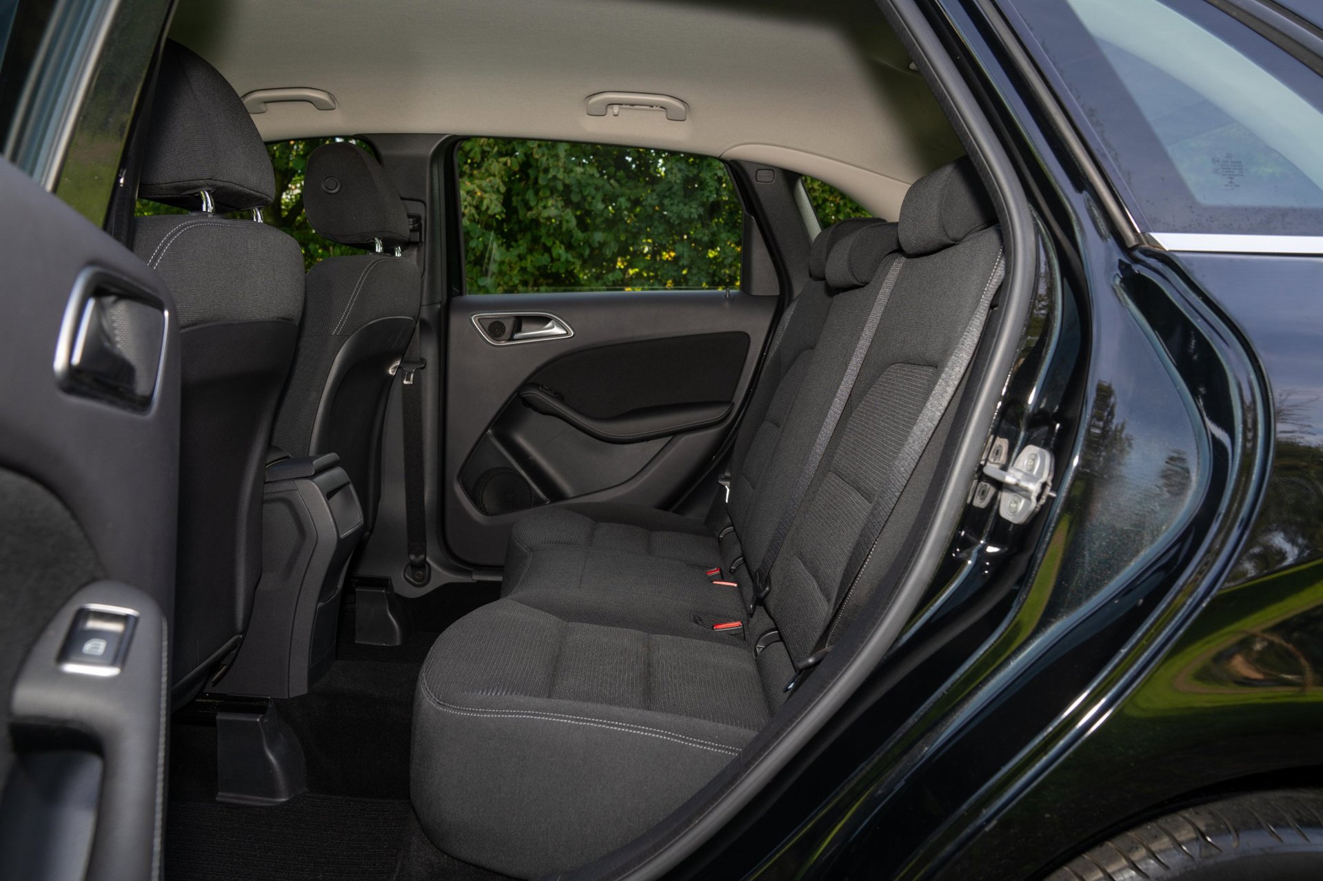 Foto van Mercedes-Benz B 180