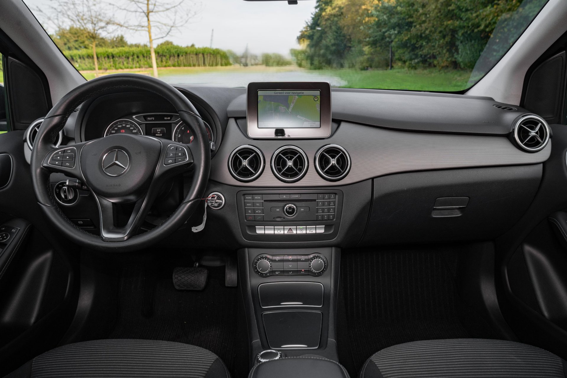 Foto van Mercedes-Benz B 180