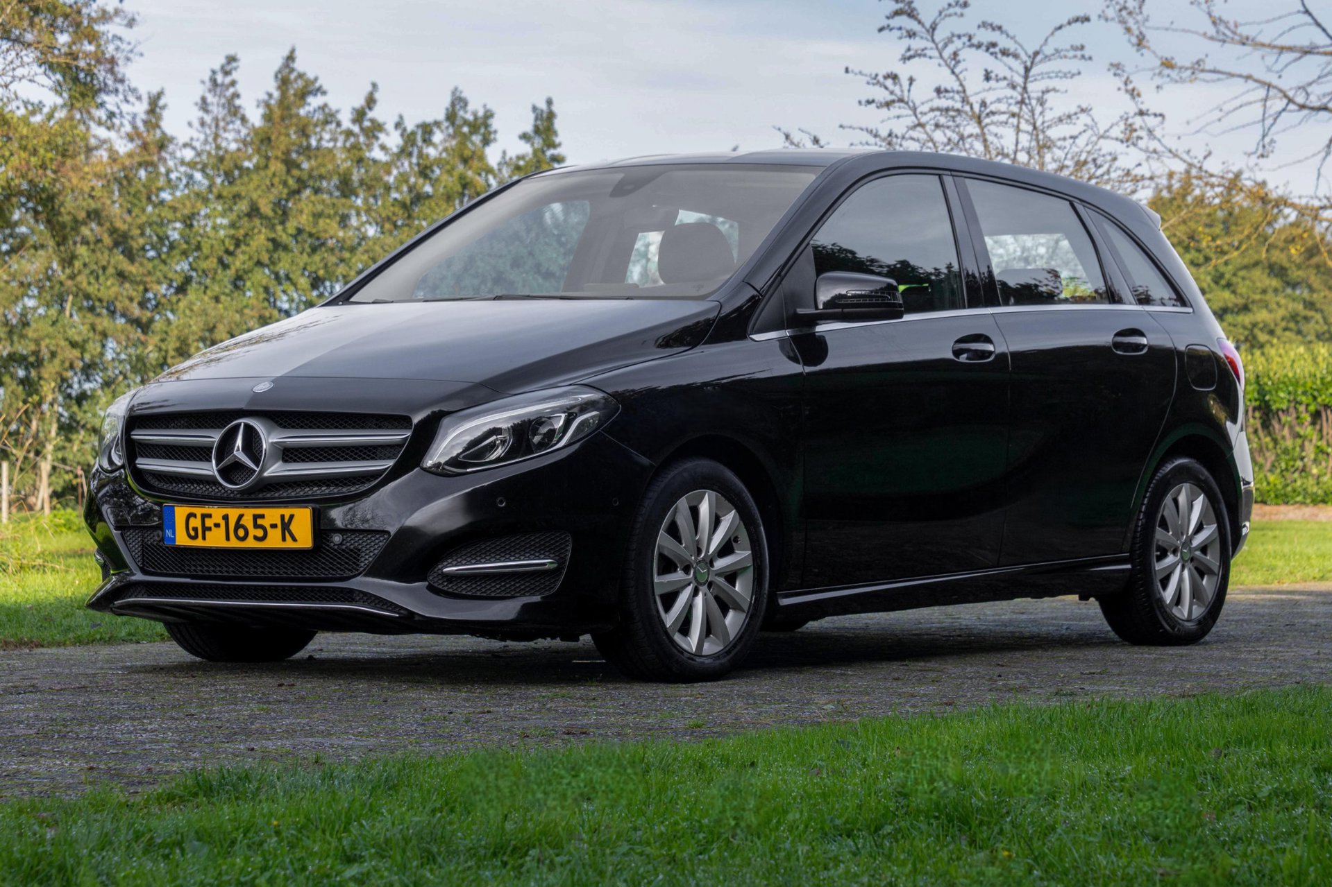 Foto van Mercedes-Benz B 180